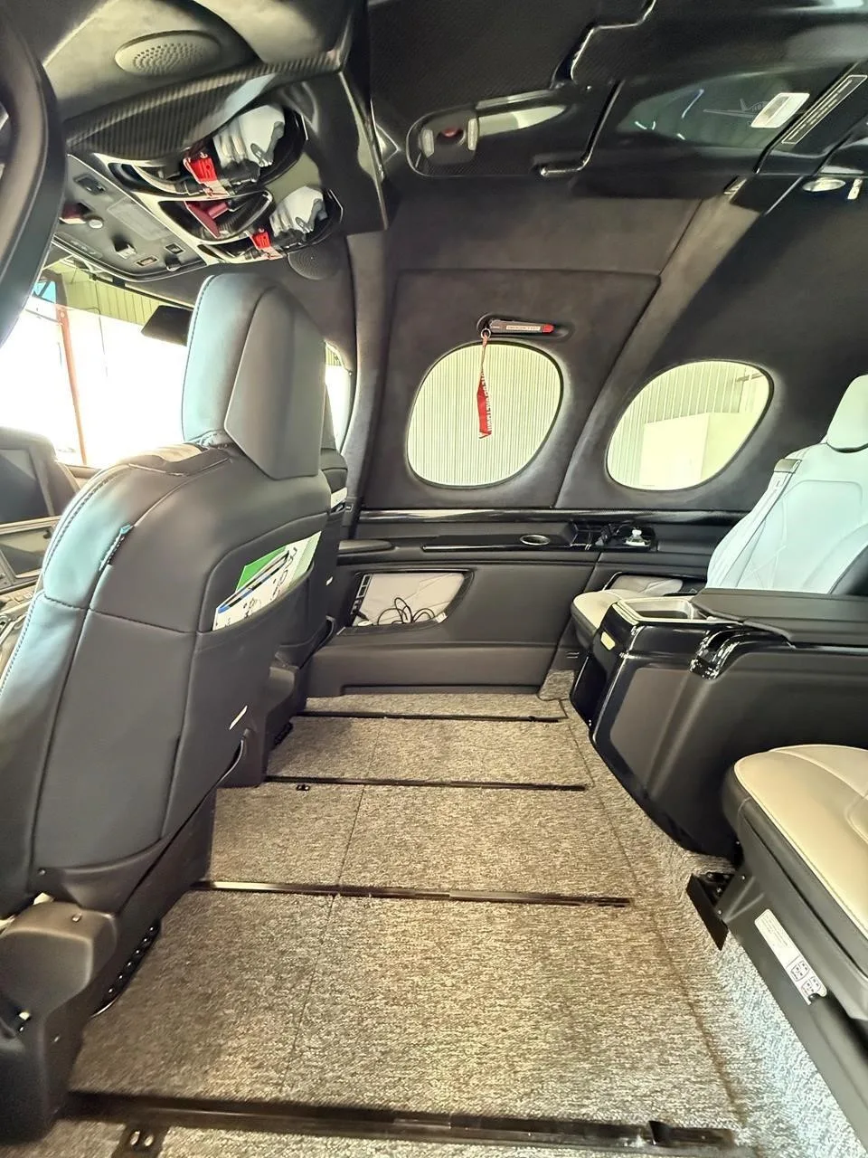 Cabin interior of a 2023 CIRRUS VISION SF50-G2+.