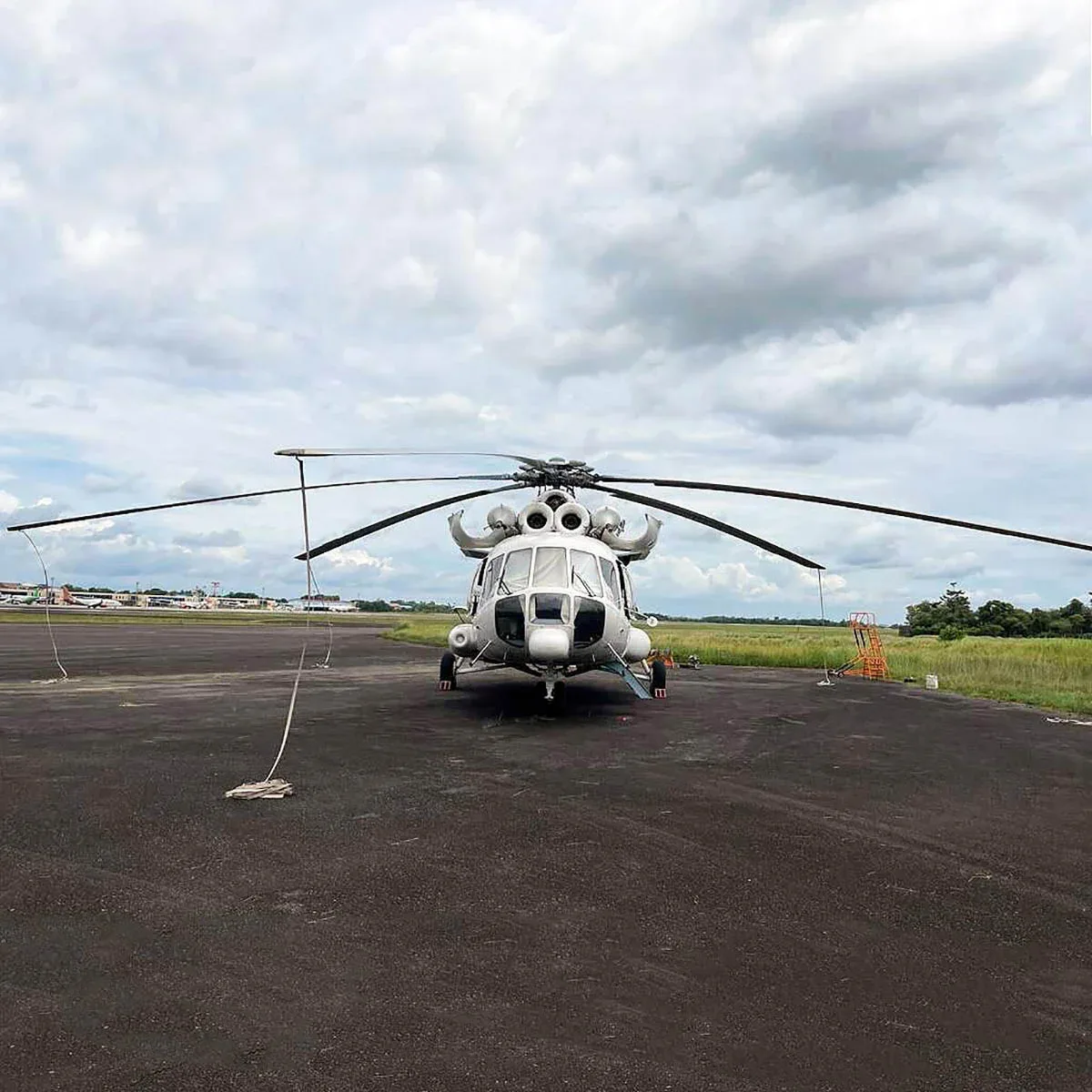 Exterior view of a 2017 Mil 8 amt transport helicopter.