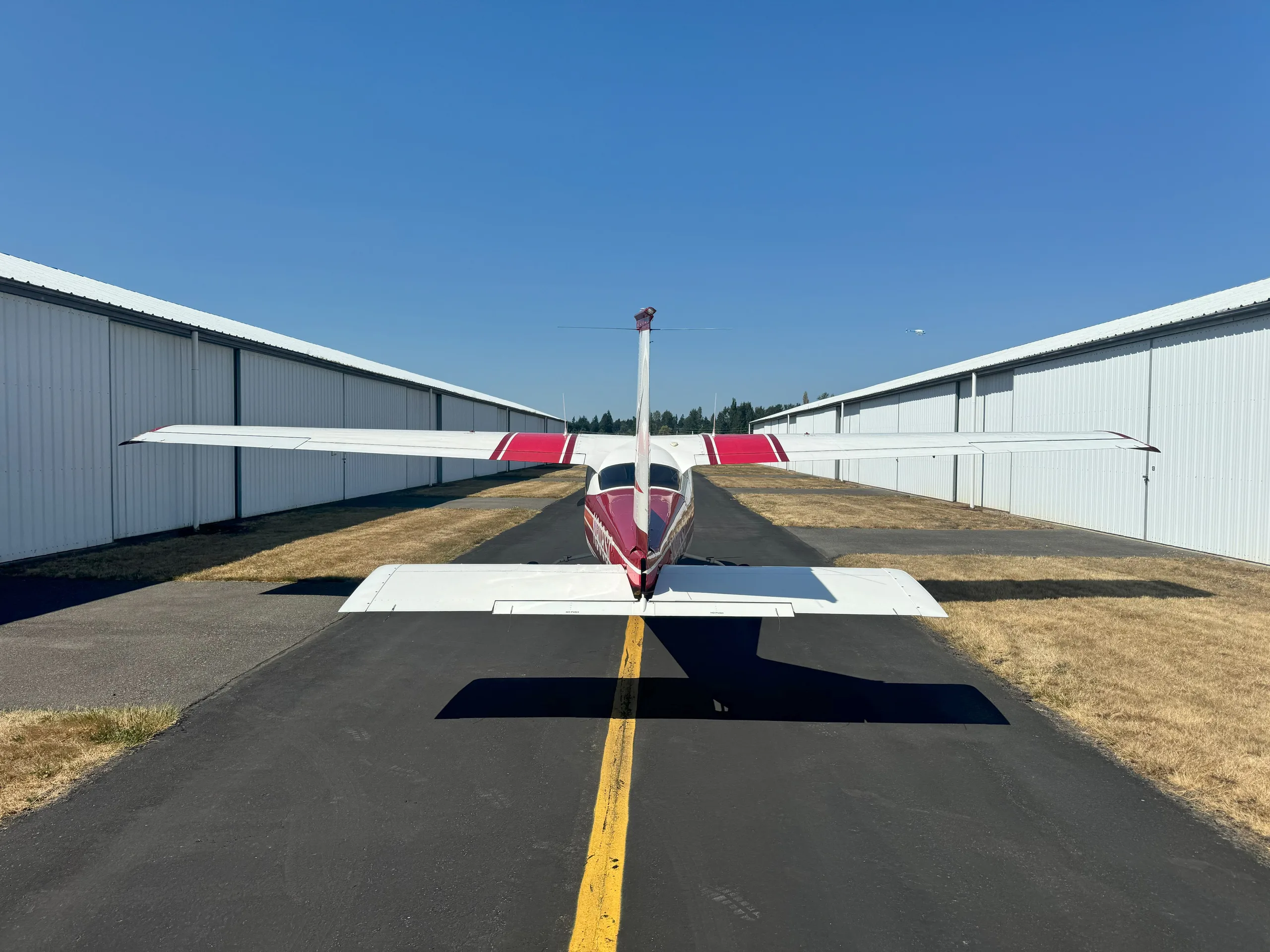 Exterior view of a 1976, N908SC.
