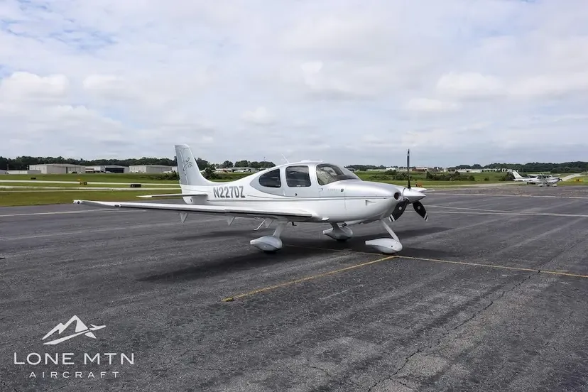 Cirrus SR20 G6