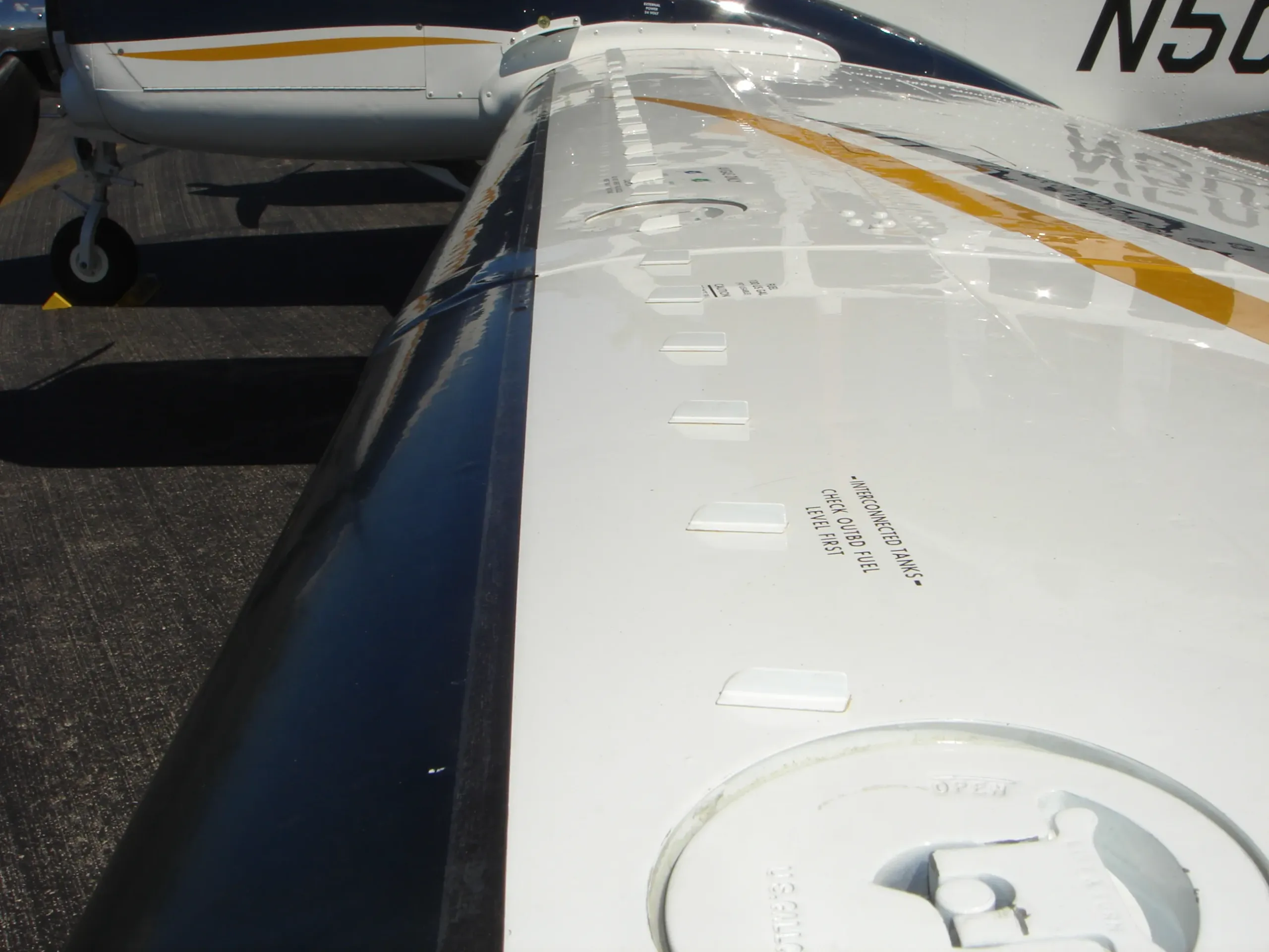 Engine detail of a 2013 Beechcraft Baron G58.