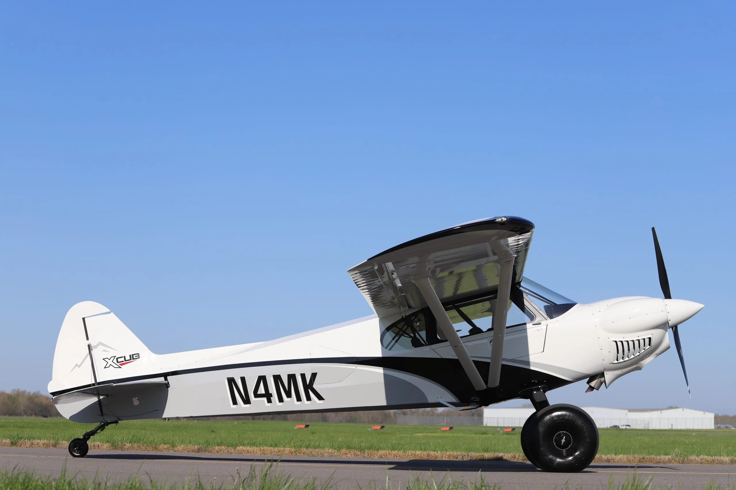 Cockpit and instrument panel of a 2021 CubCrafters XCUB.