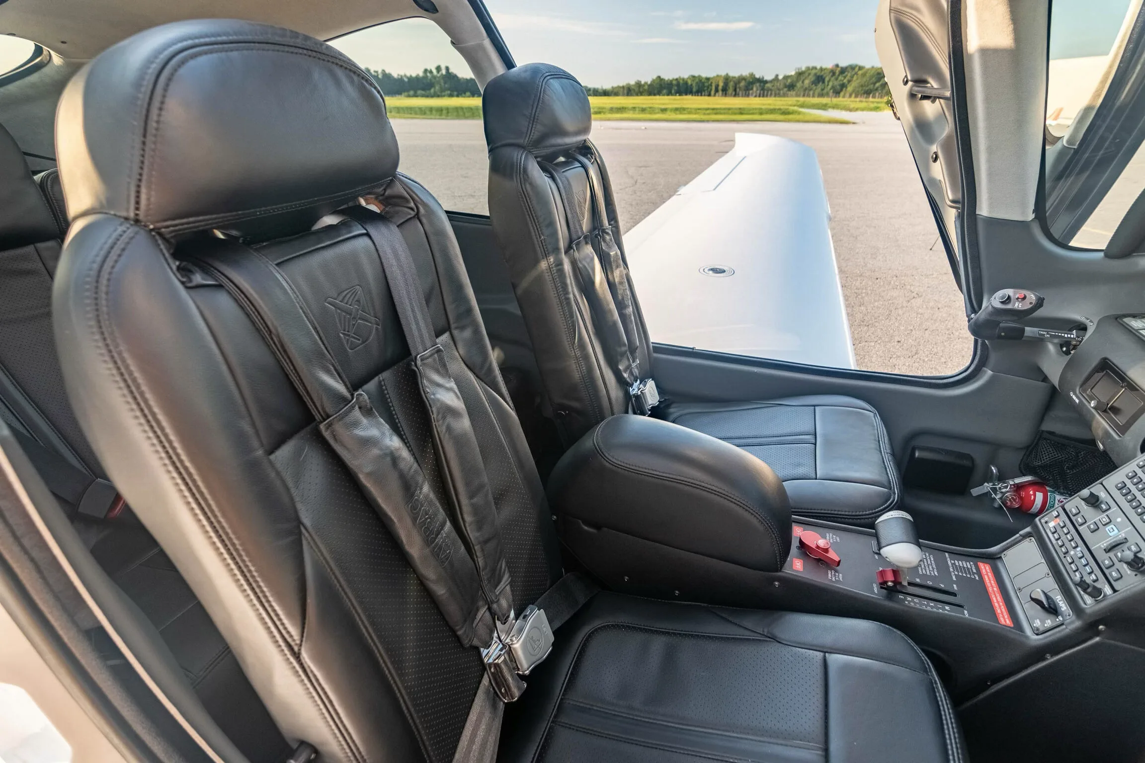 Cabin interior of a 2023 Cirrus SR20-G6.