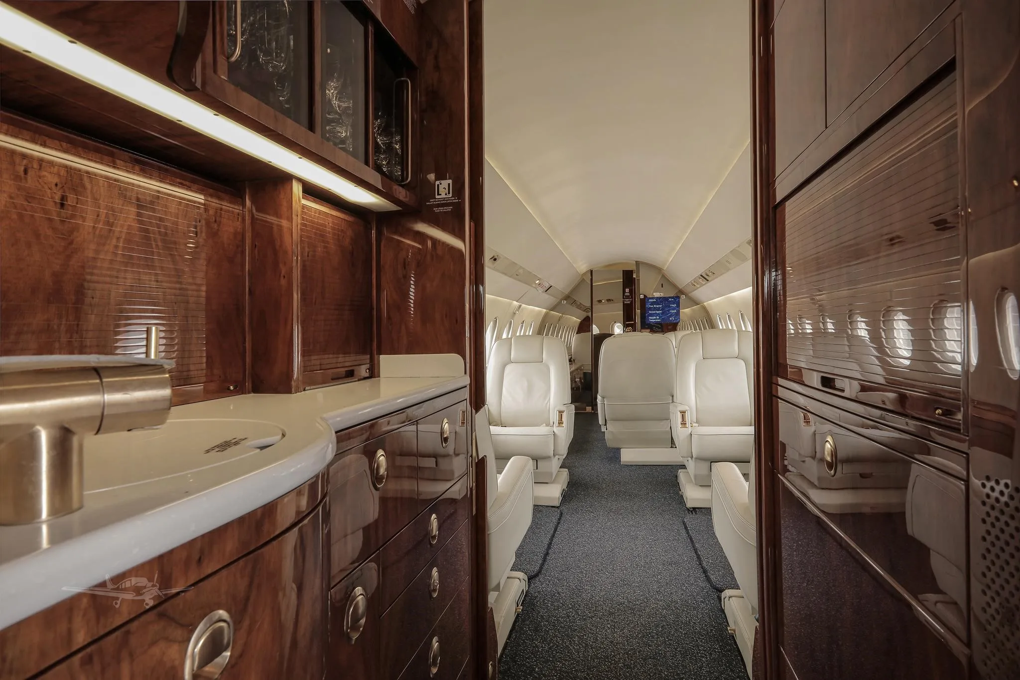 Cabin interior of a 2008 DASSAULT FALCON 2000LX.