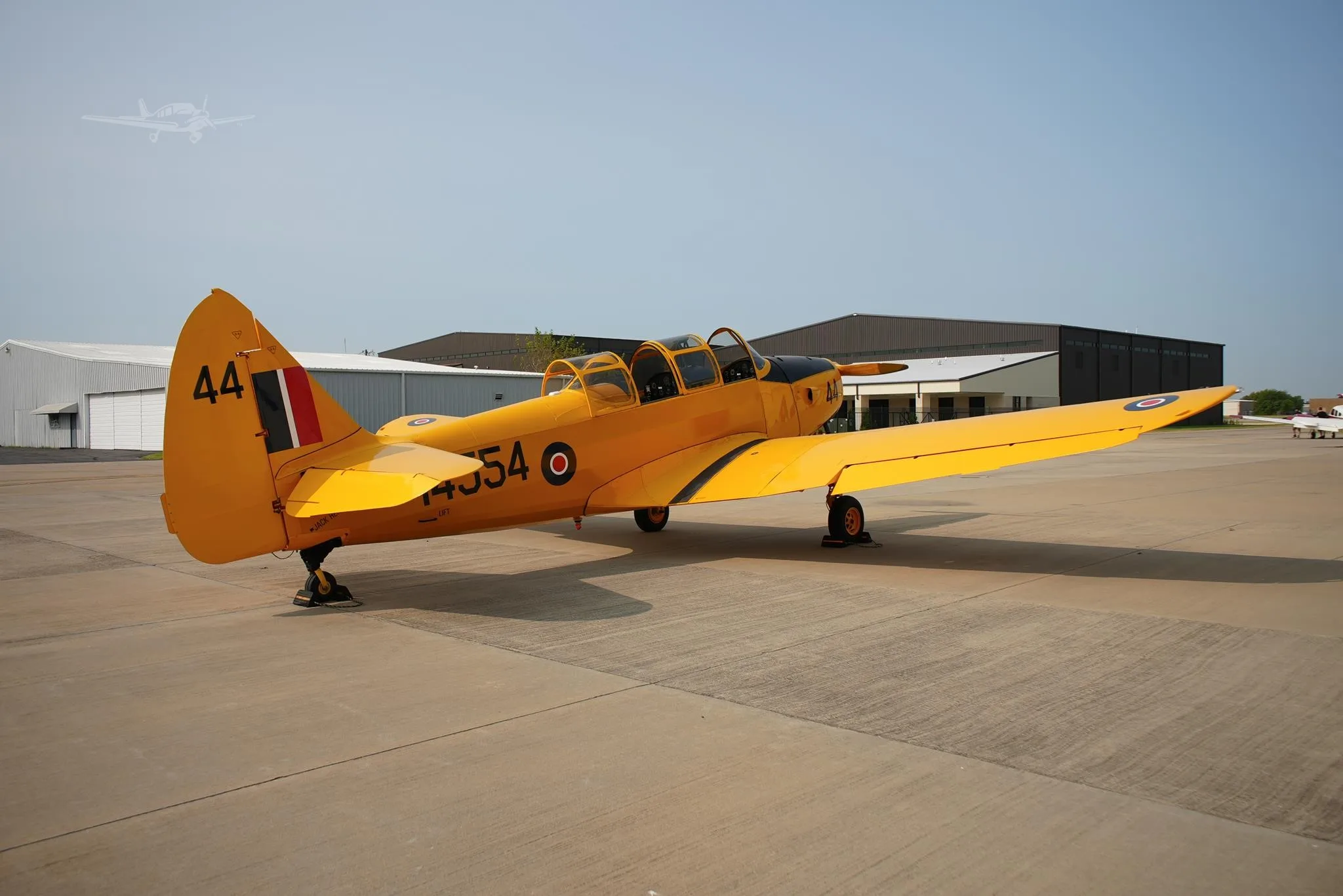 Exterior view of a 1943 FAIRCHILD PT-26, N75LD.