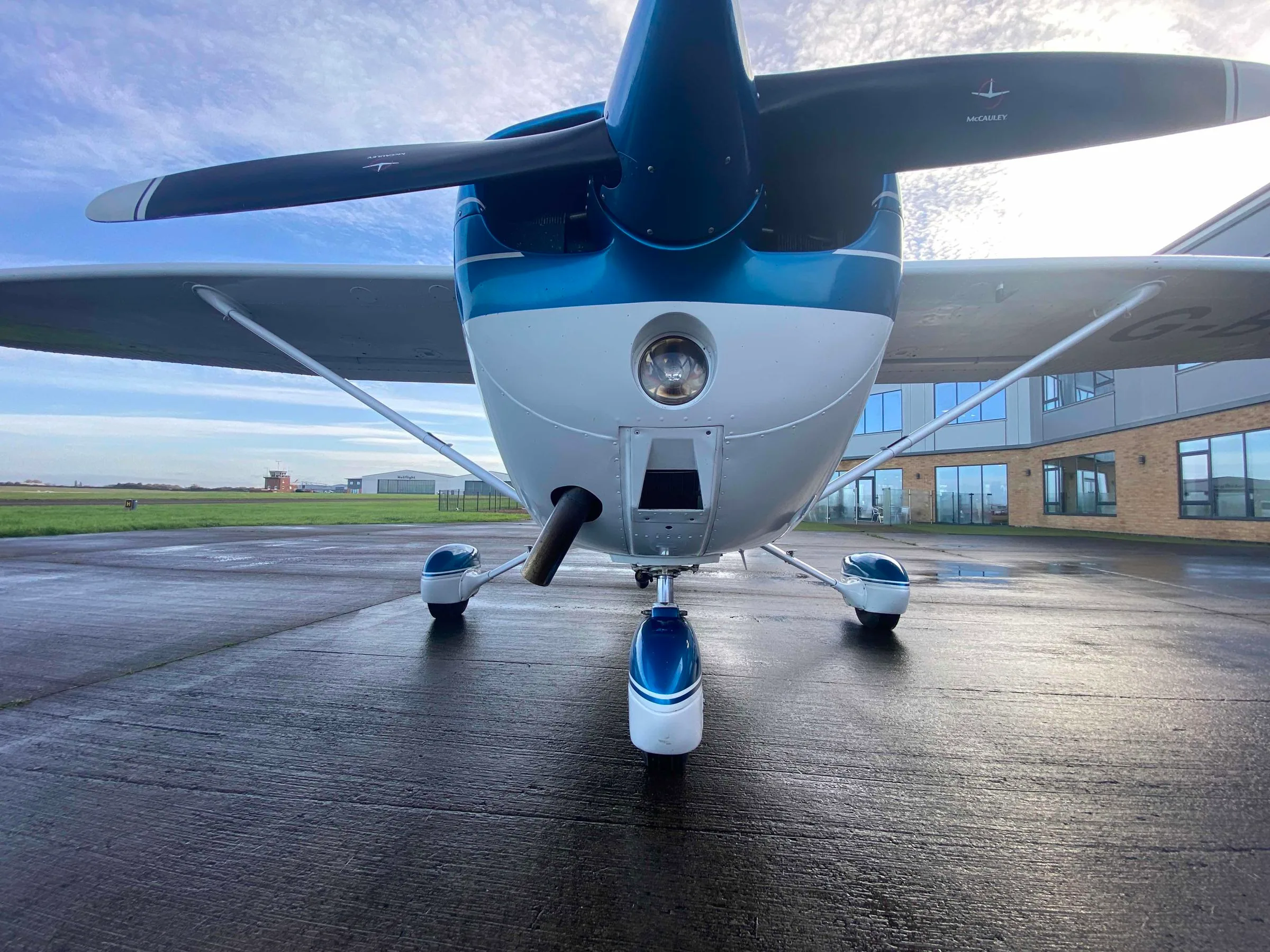 Exterior view of a 1980 Cessna 172N.