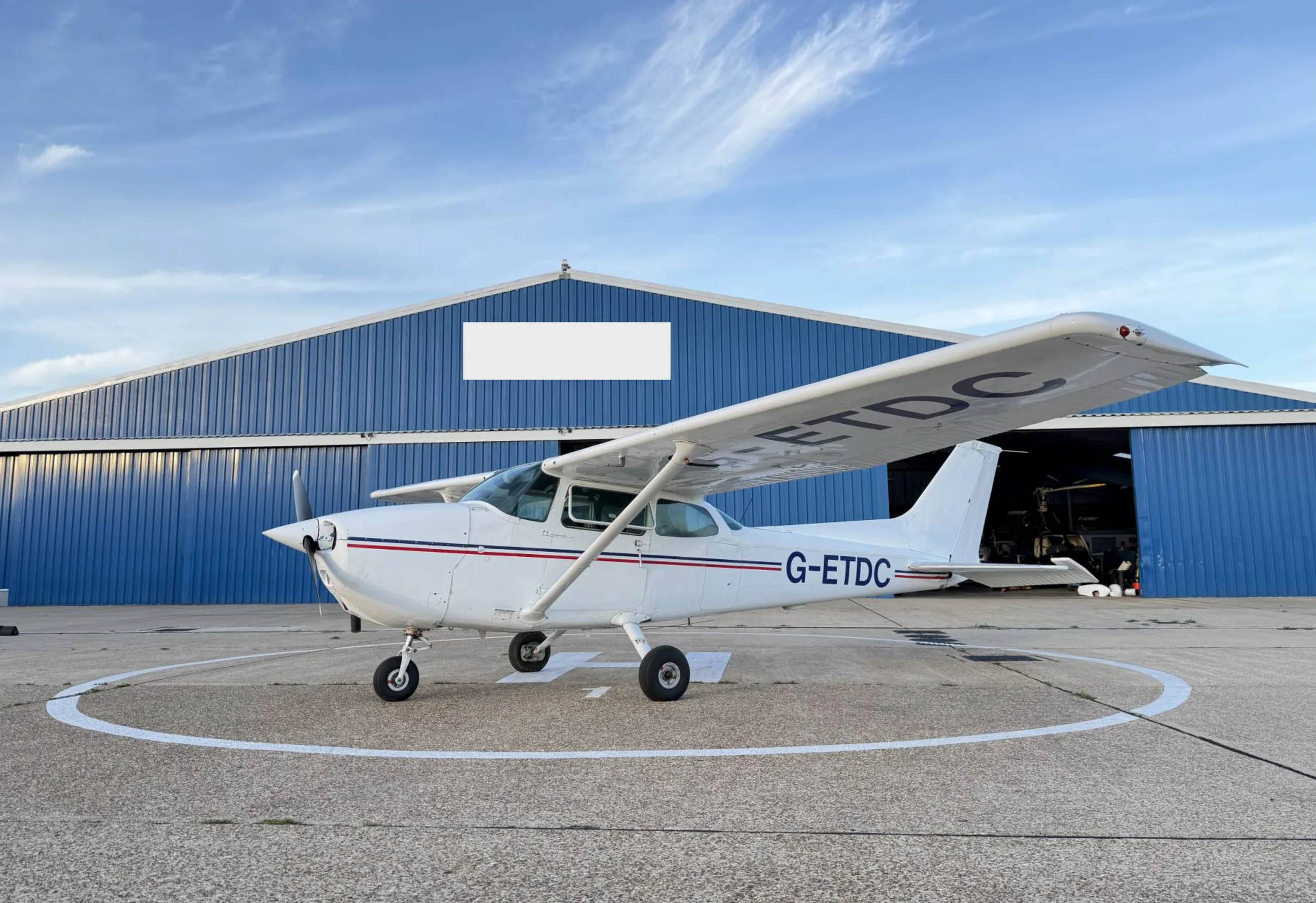 Exterior view of a 1981 Cessna 172P.