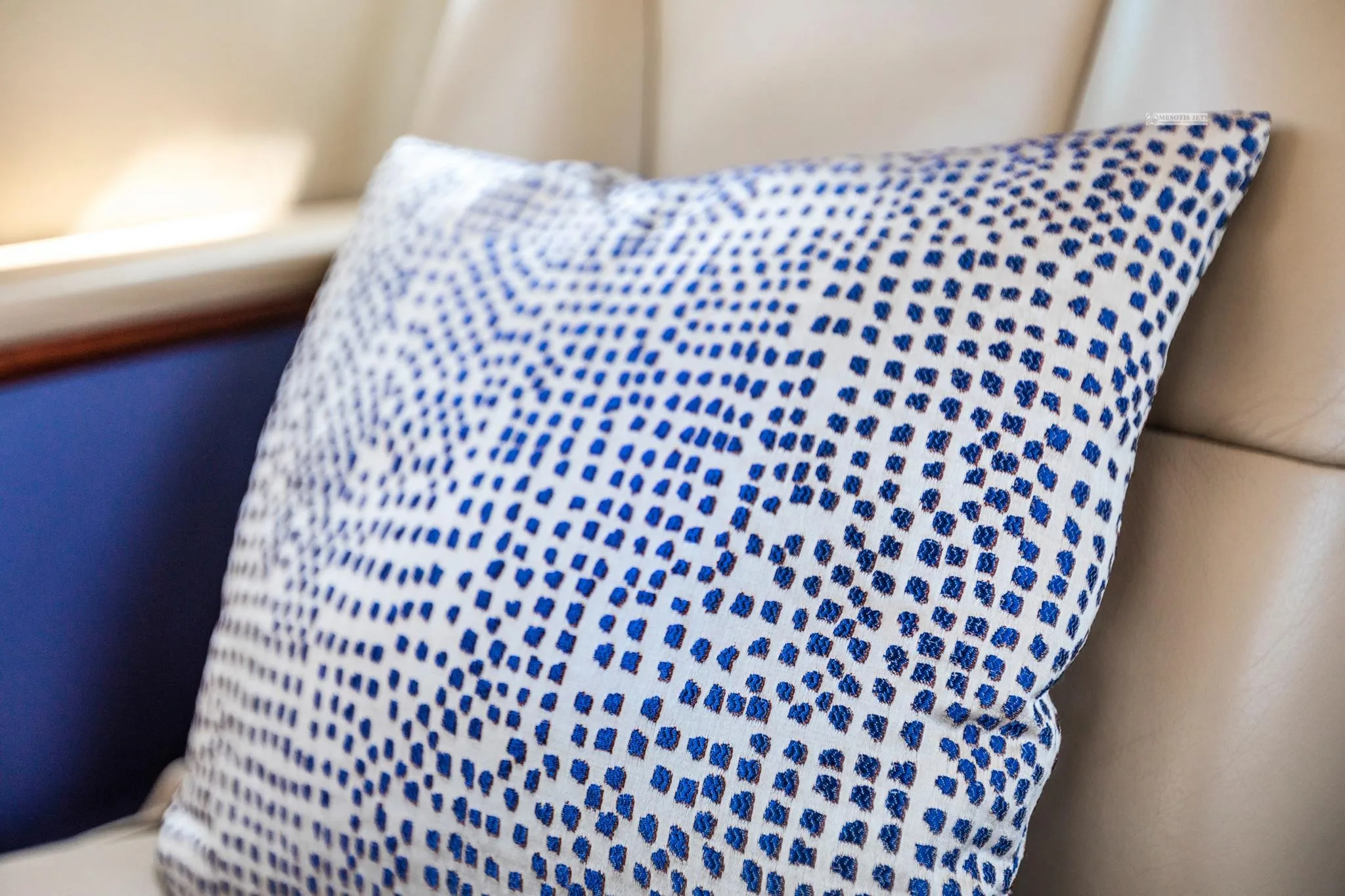 Cabin interior of a 2007 CESSNA CITATION CJ2+.