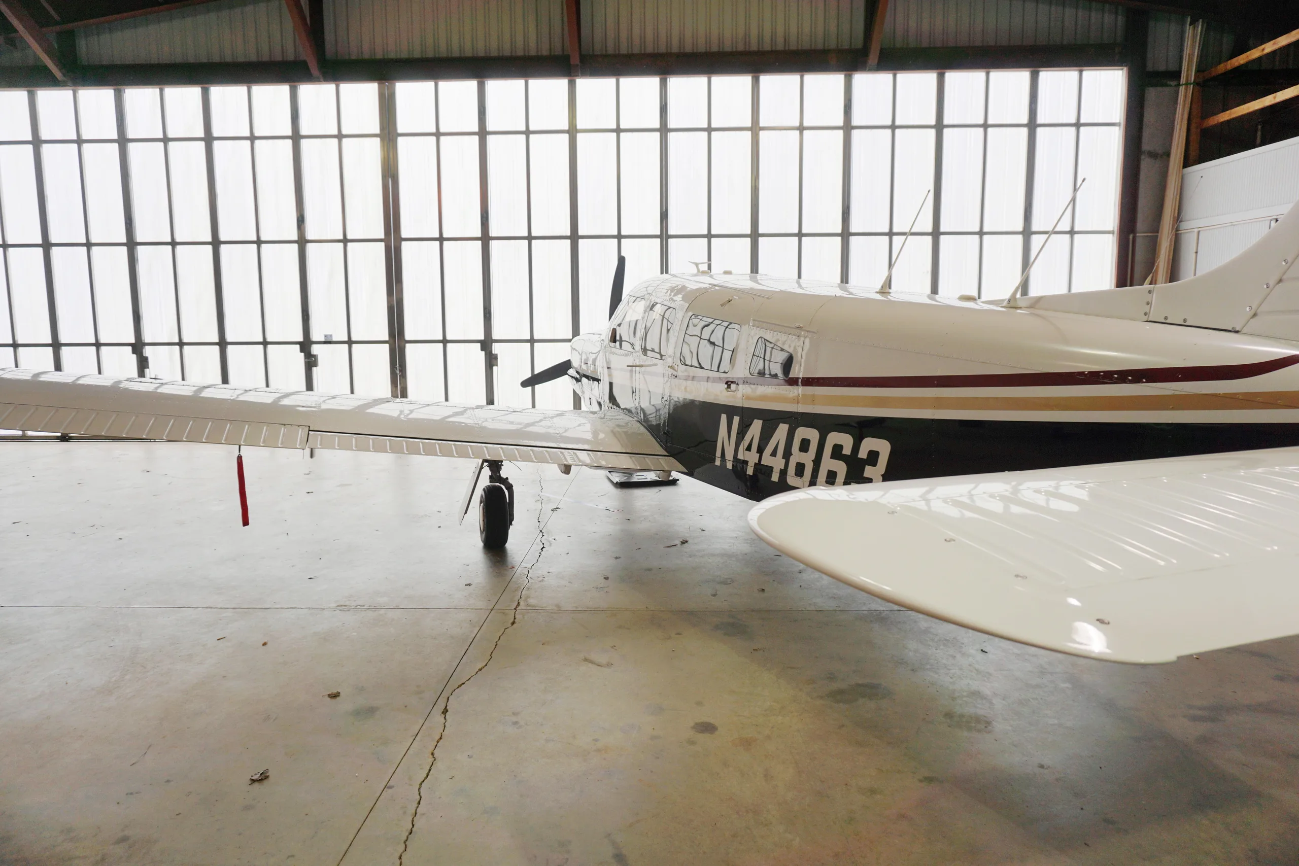 Exterior view of a 1977 Piper PA-32R-300 Lance.