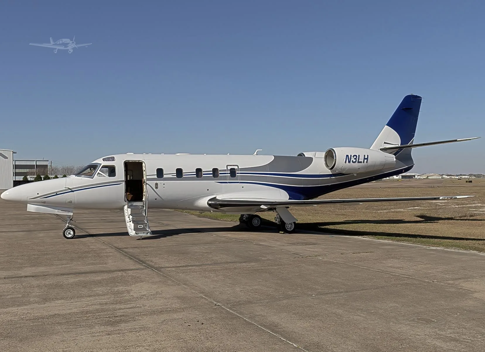 Exterior view of a 1989 ASTRA/GULFSTREAM ASTRA SP, N3LH.