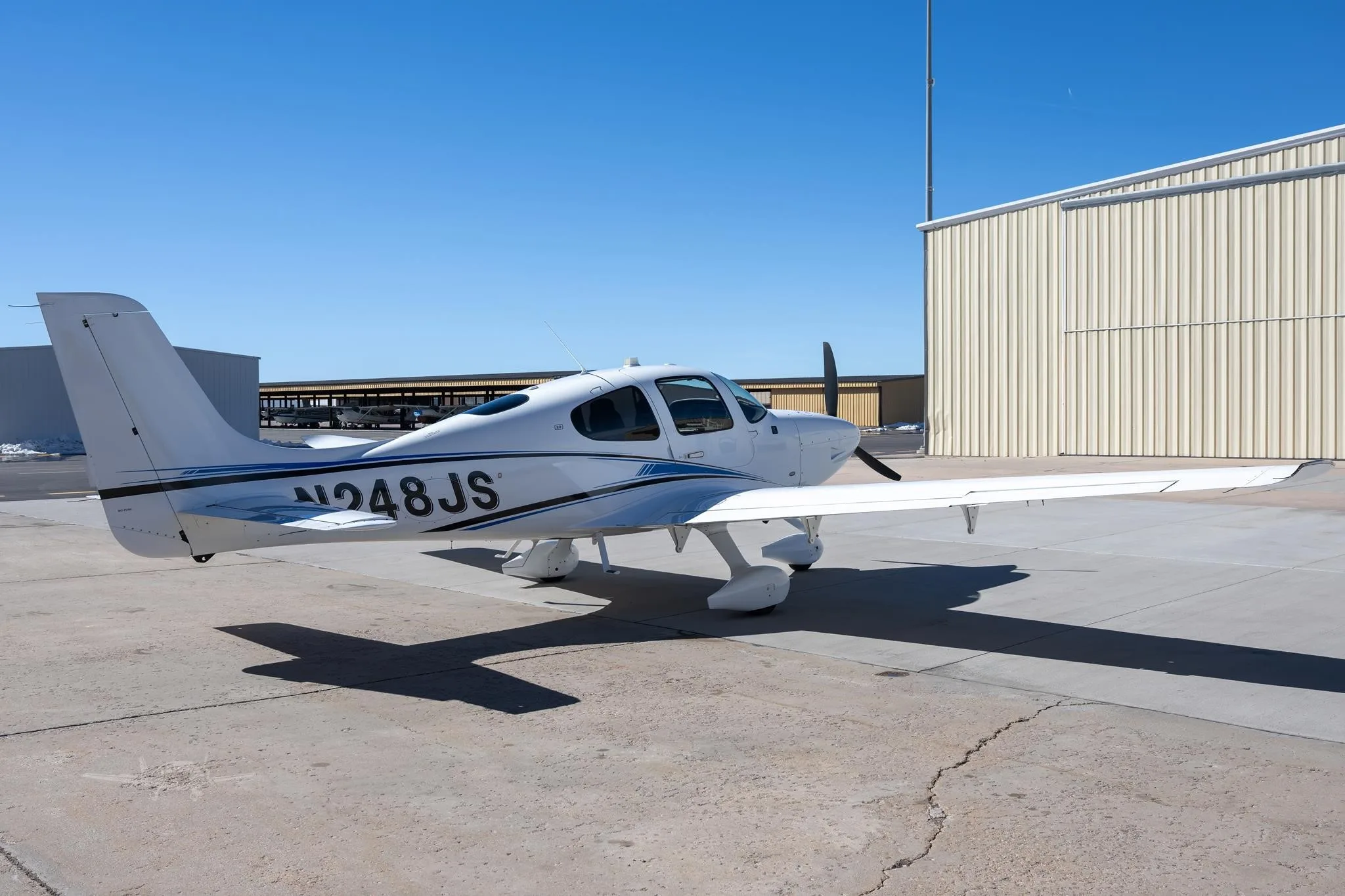 Exterior view of a 2020 CIRRUS SR20-G6, N248JS.