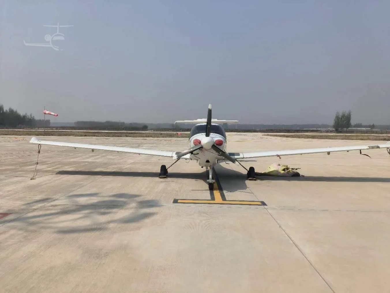 B-0207 - 2014 DIAMOND DA40 D
