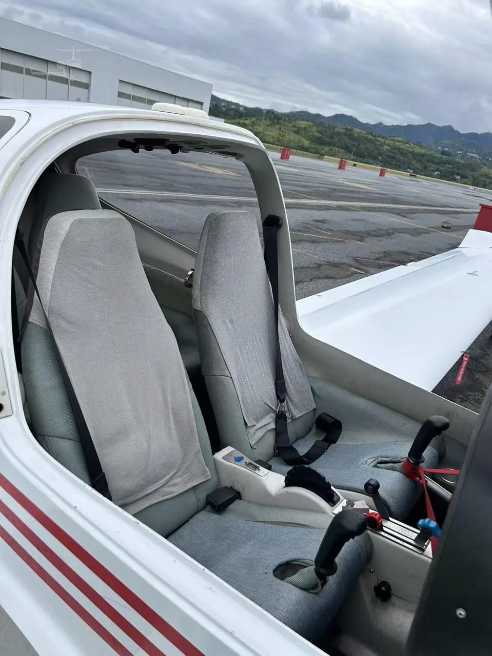 B-9184 - 2007 Diamond DA40 180 Star