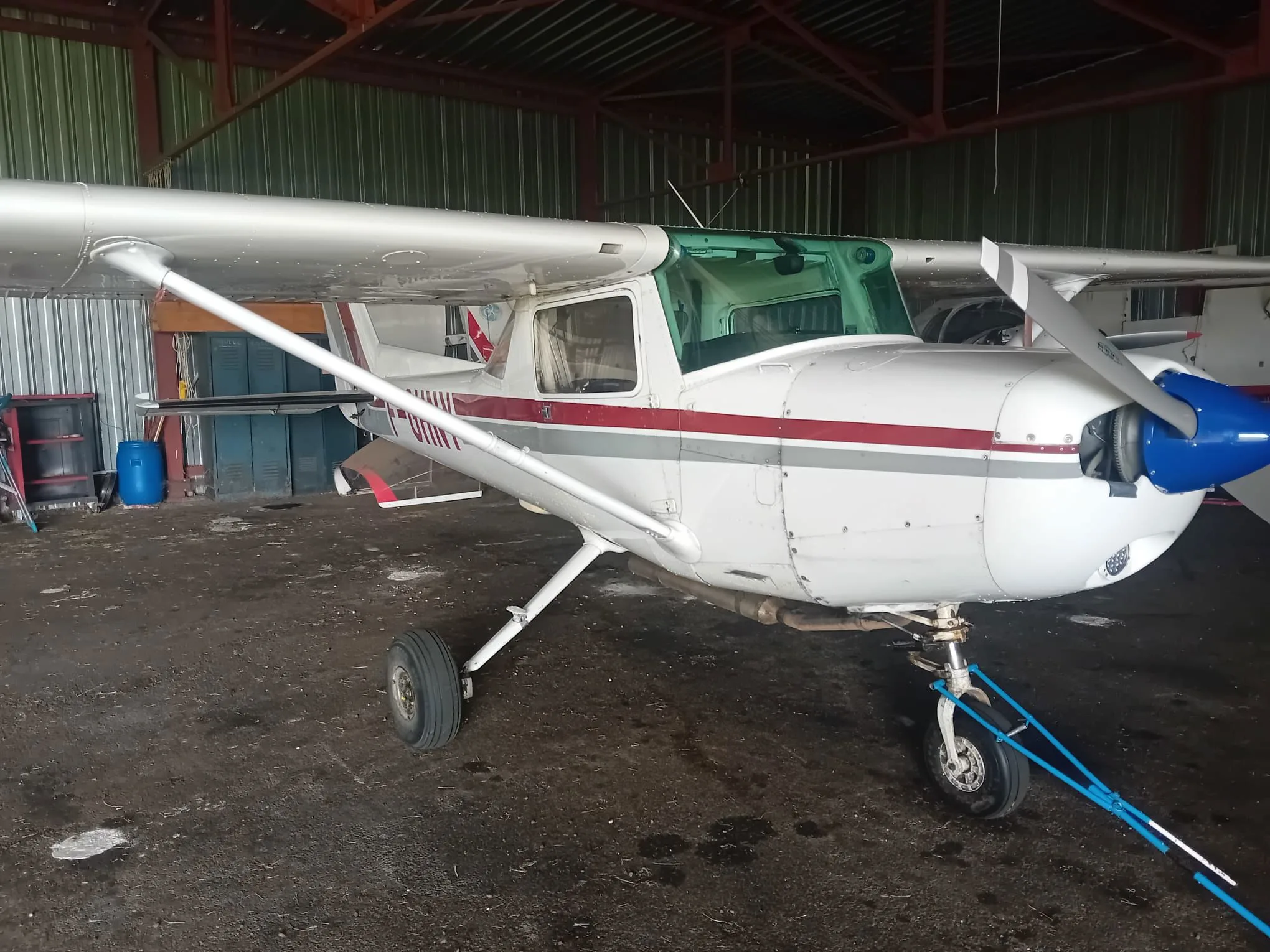 Exterior view of a 1980 Cessna F152.