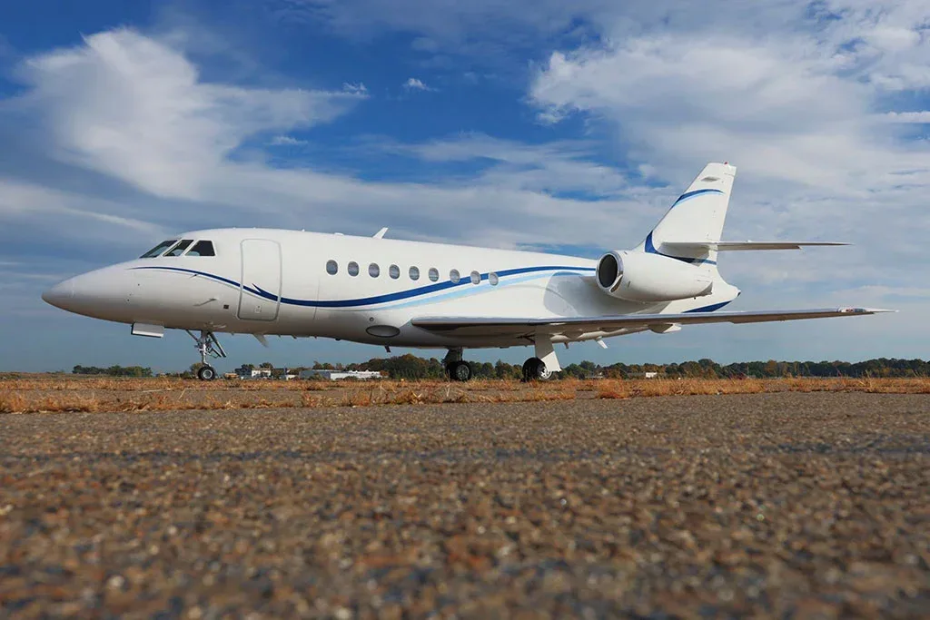 Cabin interior of a 1999 Dassault Falcon 2000.