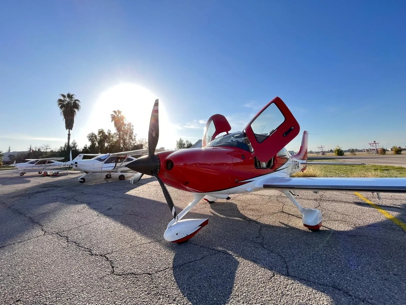 Exterior view of a 2021 Cirrus SR22T G6 GTS.