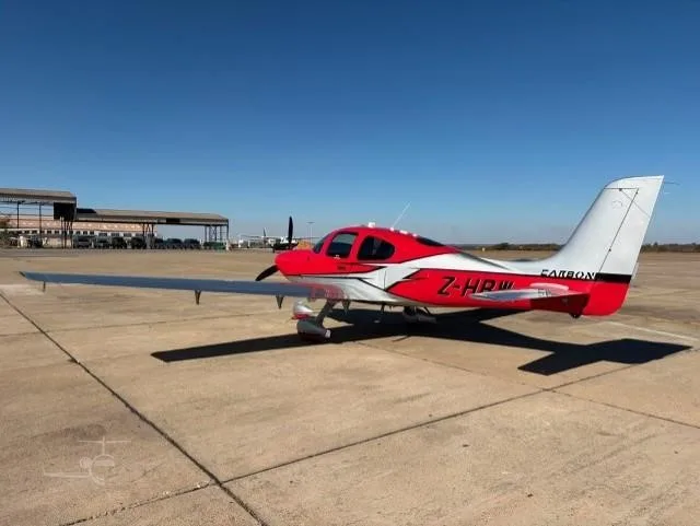 Z-hbw - 2019 Cirrus SR22 G6