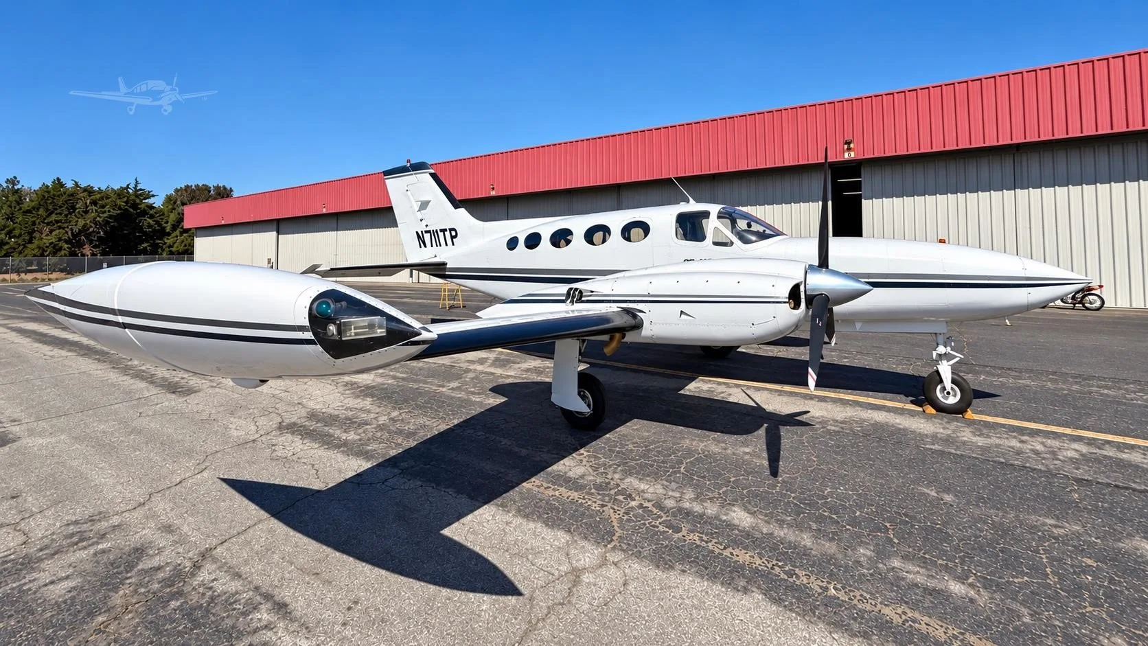 Exterior view of a 1973 CESSNA 421B, N711TP.