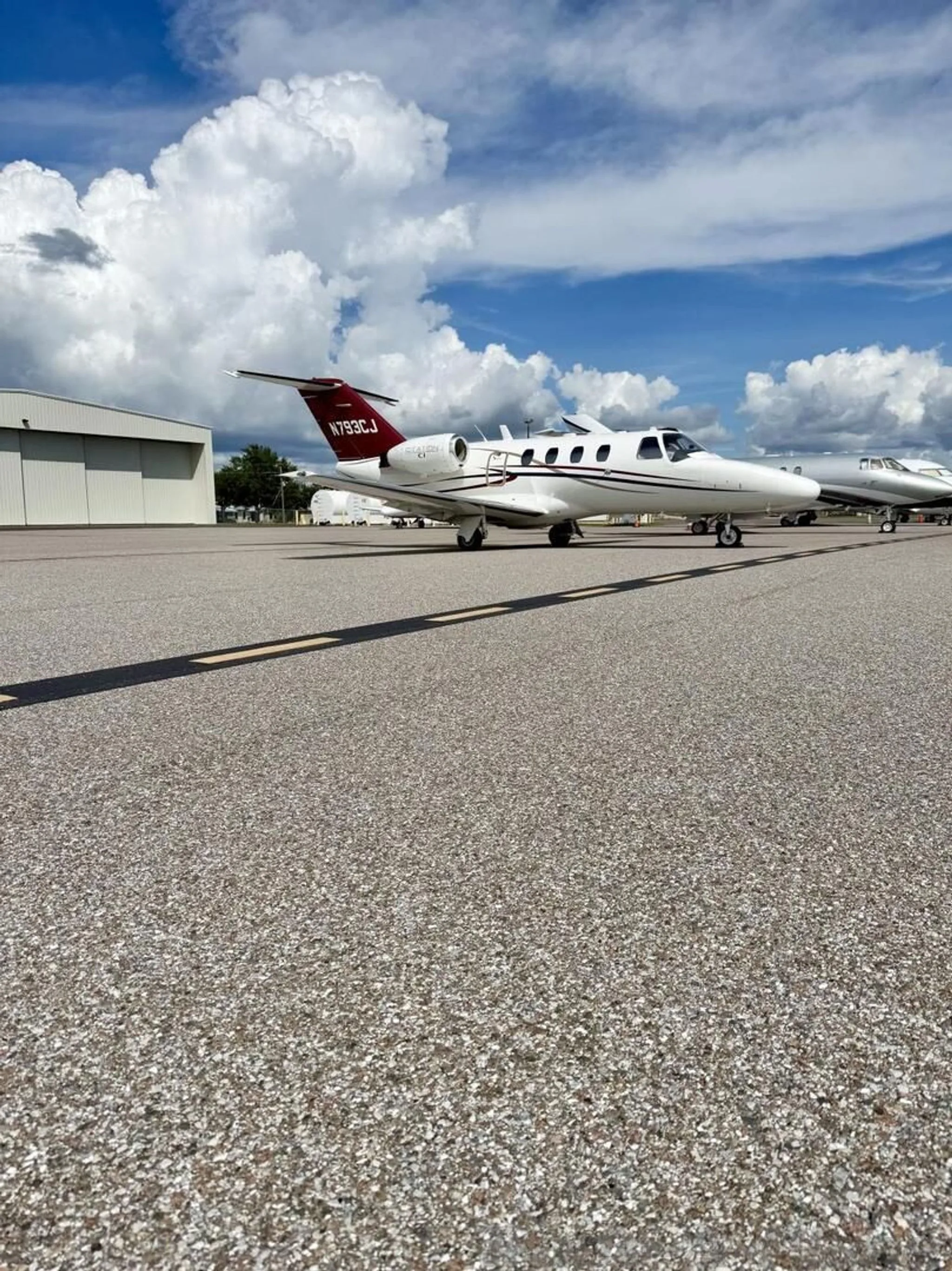 Exterior view of a 1993 CESSNA CITATION JET, N793CJ.