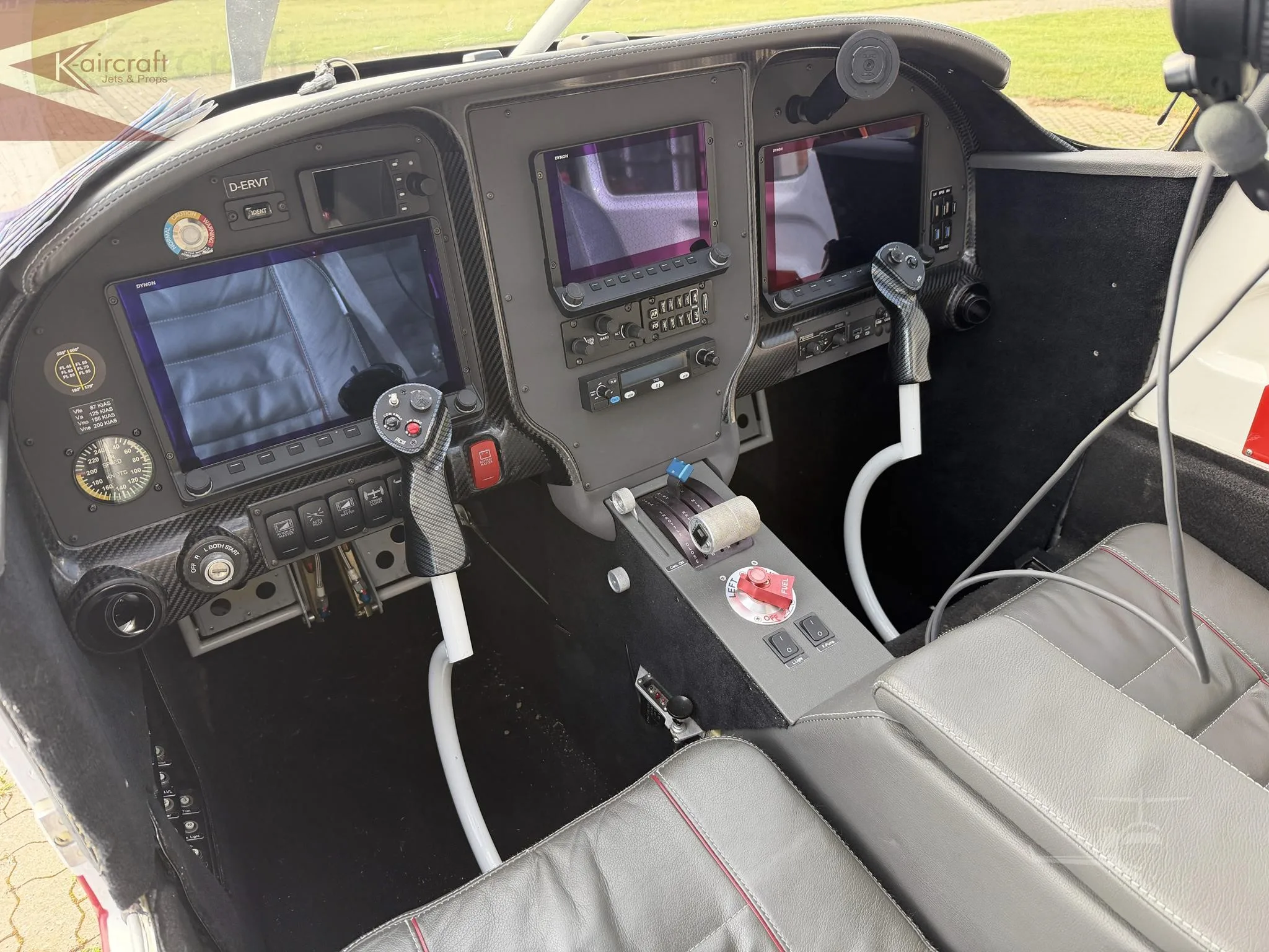 D-ervt - 2013 Vans RV 10