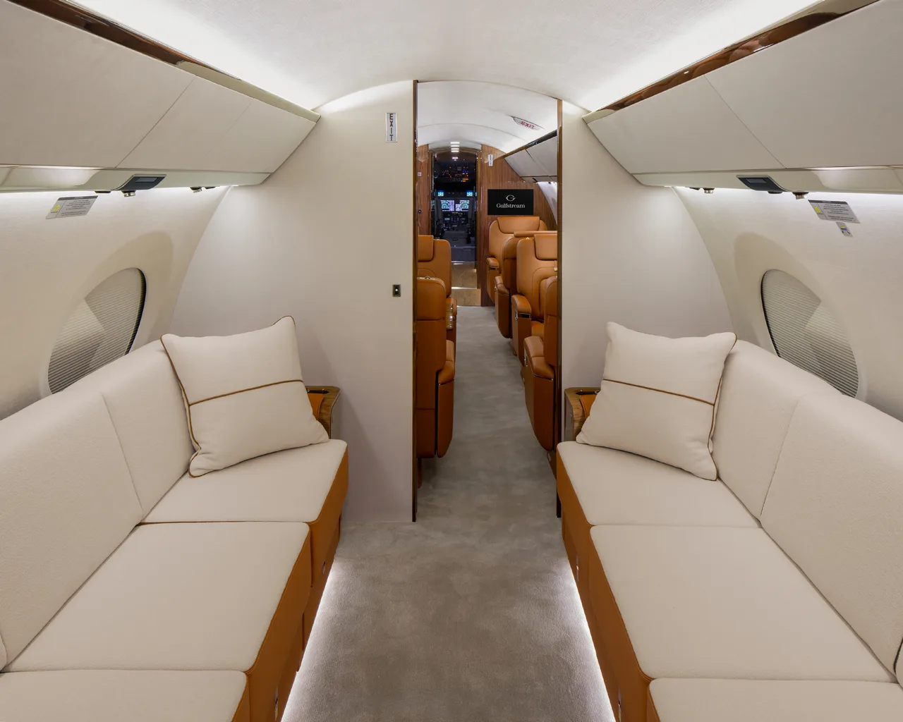 Cabin interior of a Gulfstream g650er.
