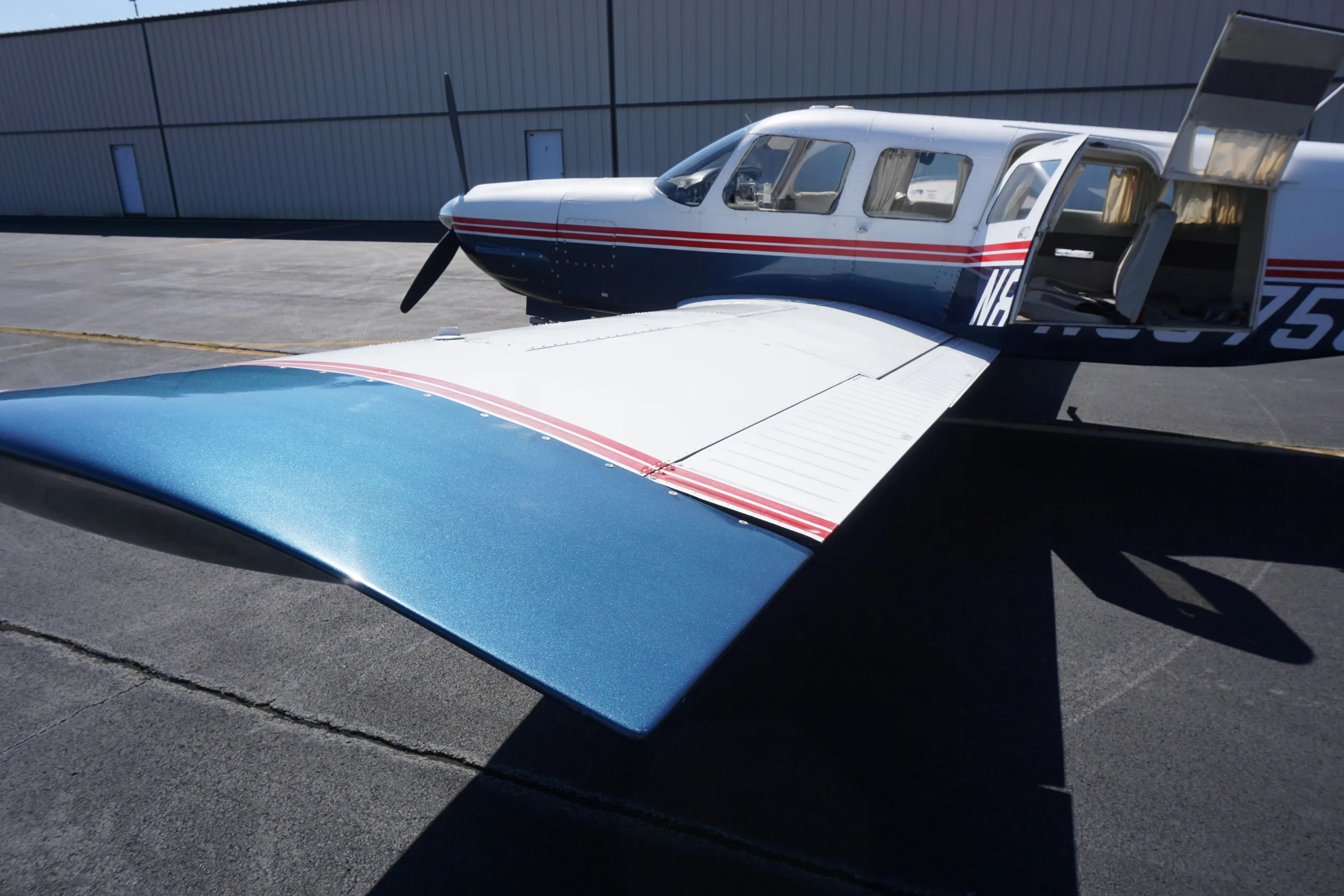 Exterior view of a 1976 Piper PA-32R-300 Lance.