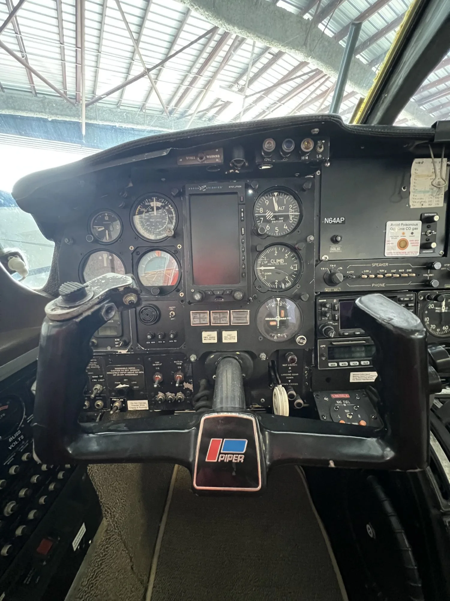 Cockpit and instrument panel of a 1974 Piper PA-31 350 CHIEFTAIN.
