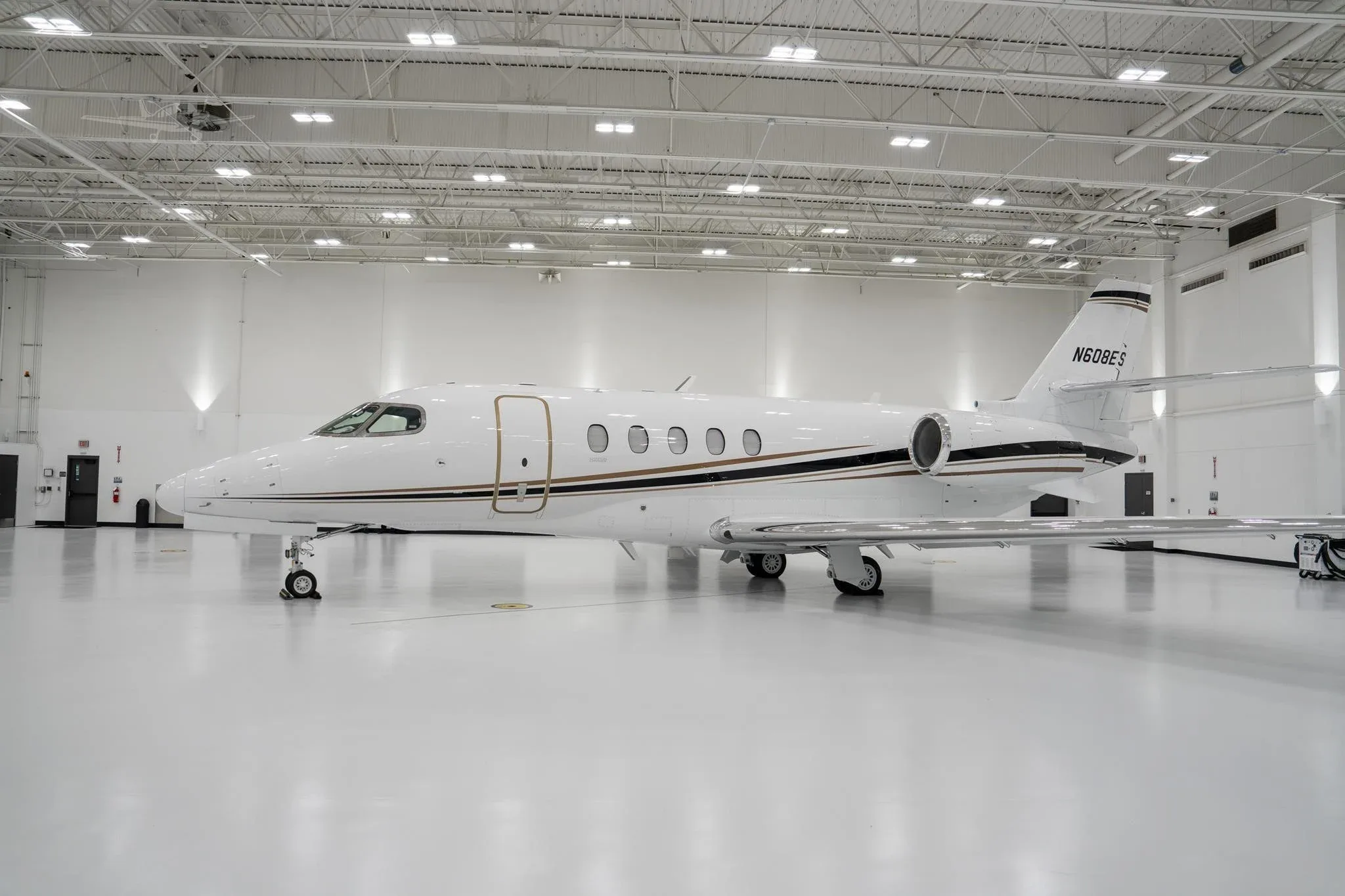 Exterior view of a 2026 CESSNA CITATION LATITUDE, N608ES.