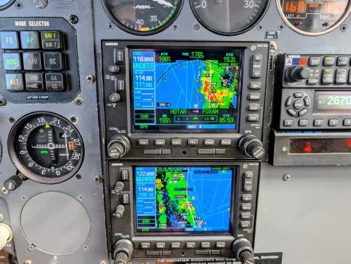 Avionics suite of a 1977 Cessna C340A.