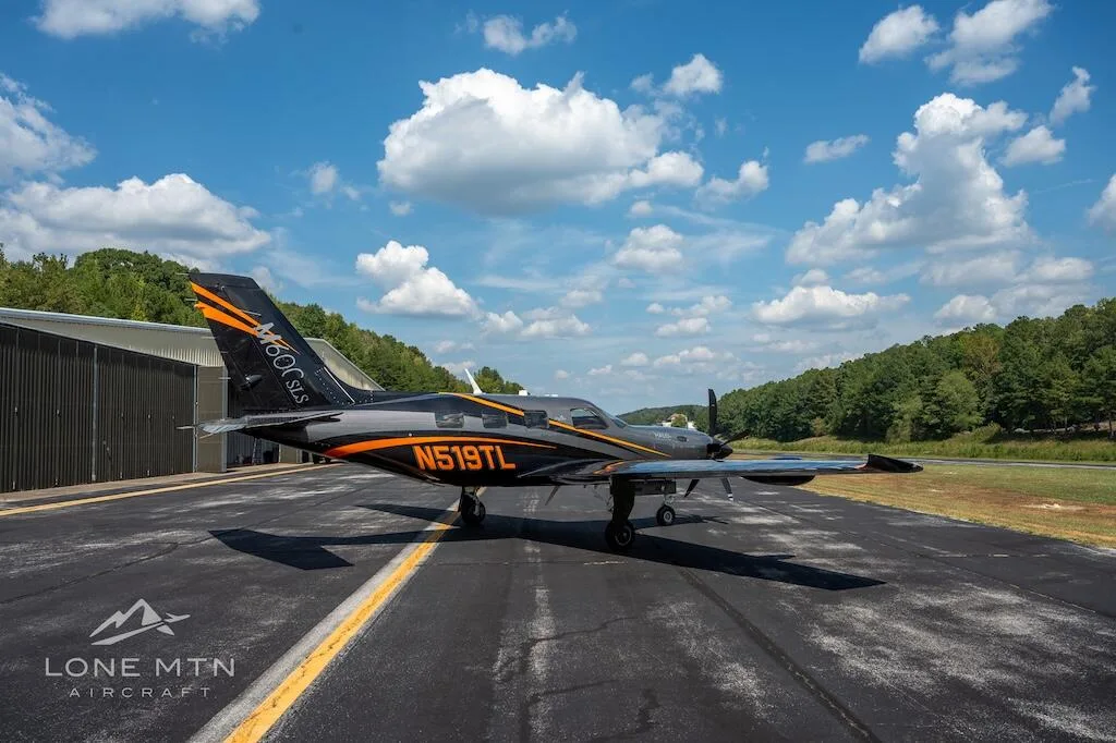 Exterior view of a 2022 Piper PA-46-600TP M600.