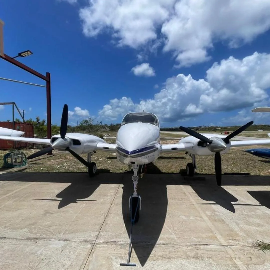 Marketing image of a 1975 CESSNA 310R.
