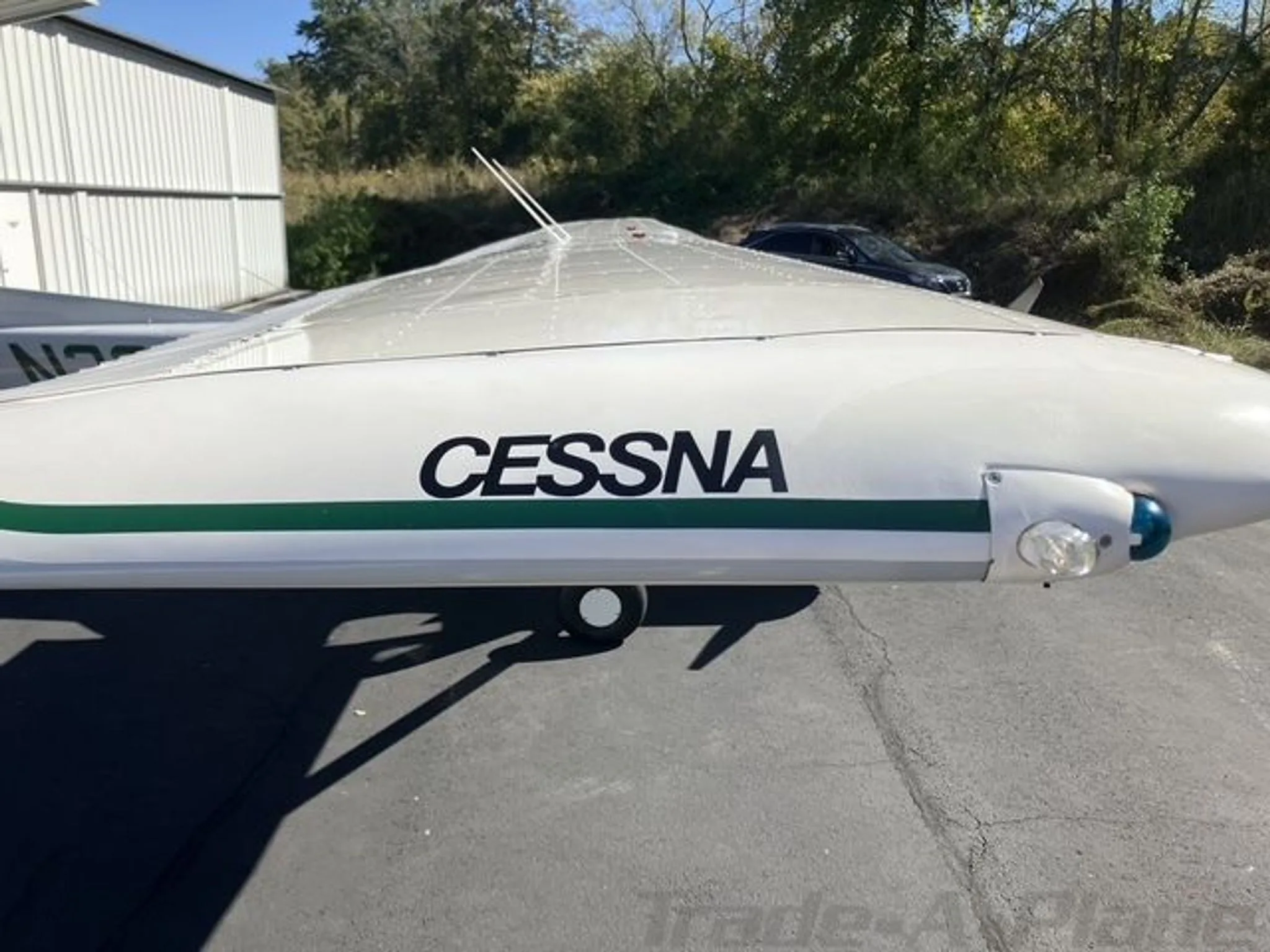 Exterior view of a 1975 CESSNA 150M, N3372V.