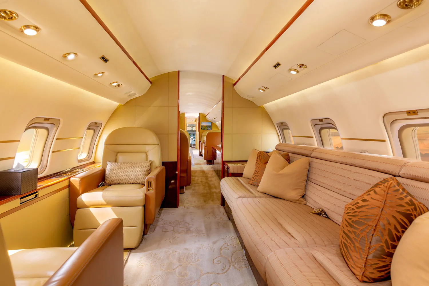 Cabin interior of a 2008 Bombardier Challenger 850 MSN 8068 “VP-CFZ”.