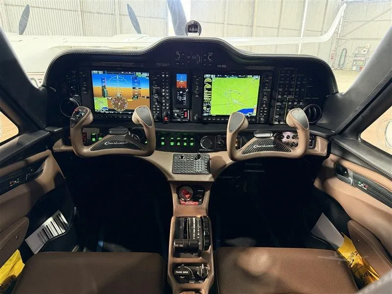 Cockpit and instrument panel of a 2024 TECNAM P2010 GRAN LUSSO.
