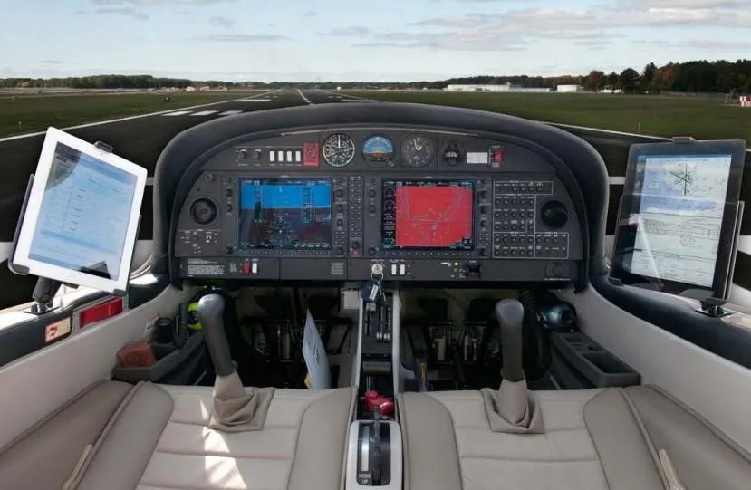 Cockpit and instrument panel of a 2026 Diamond DA40 NG.