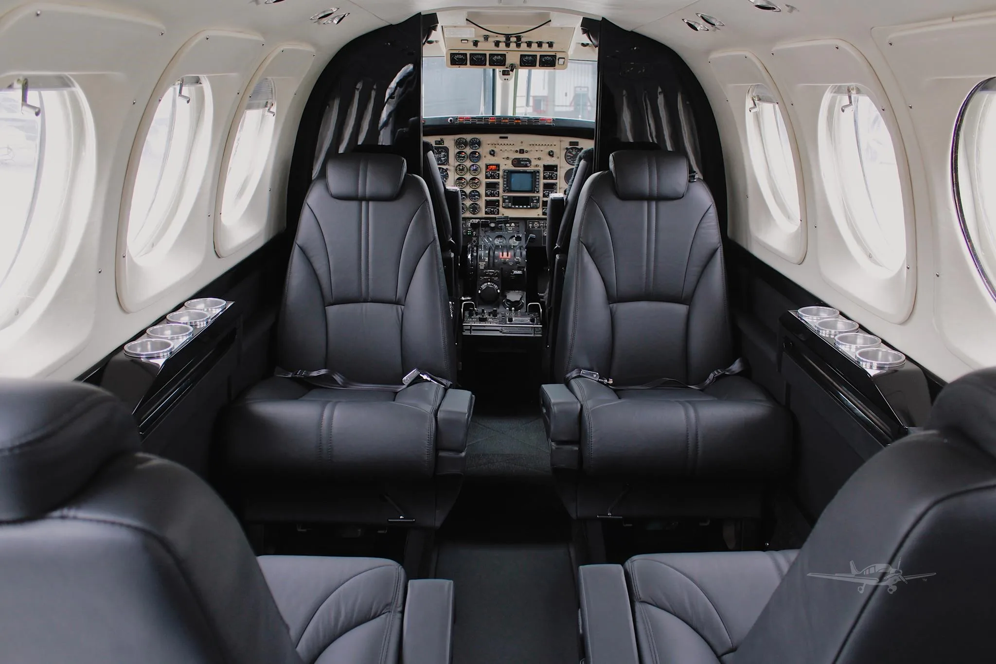 Cabin interior of a 1997 BEECHCRAFT KING AIR C90B.