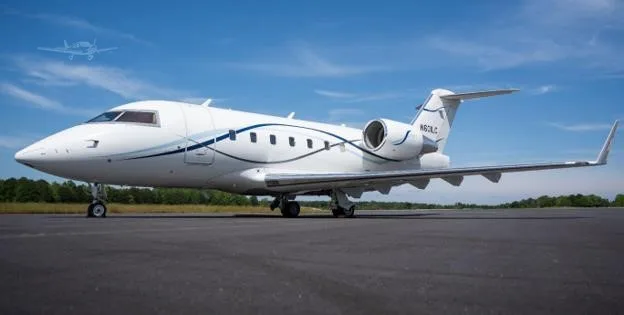 Exterior view of a 1993 BOMBARDIER CHALLENGER 601-3A/ER.