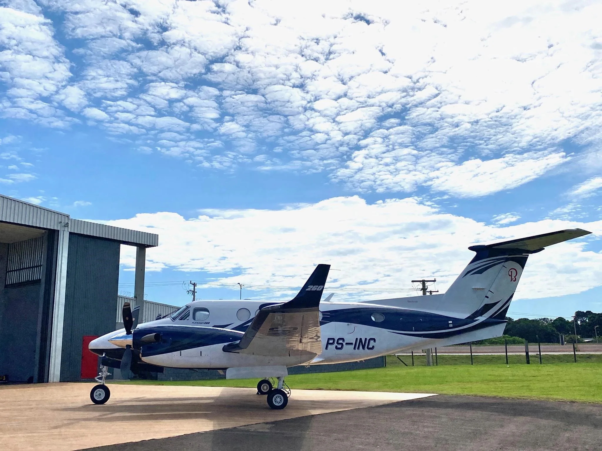 Exterior view of a 2023 BEECHCRAFT KING AIR 260, PS-INC.