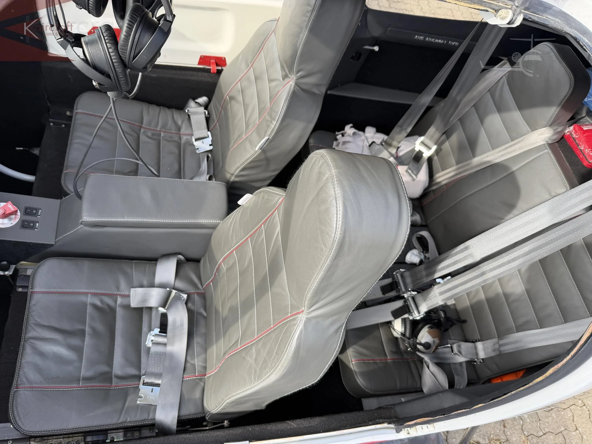 D-ervt - 2013 Vans RV 10