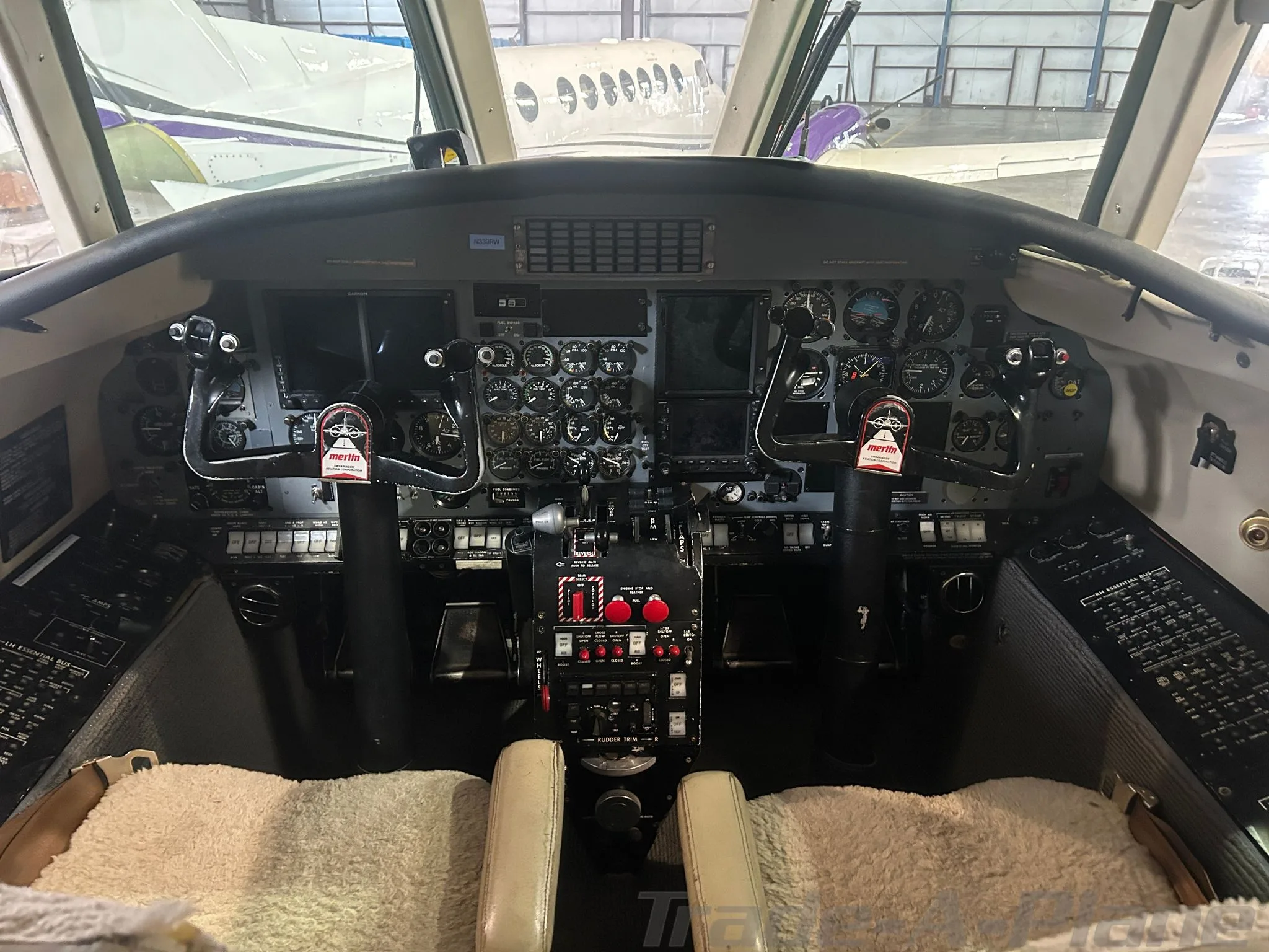 Cockpit and instrument panel of a 1980 SWEARINGEN SA226-T MERLIN IIIB.