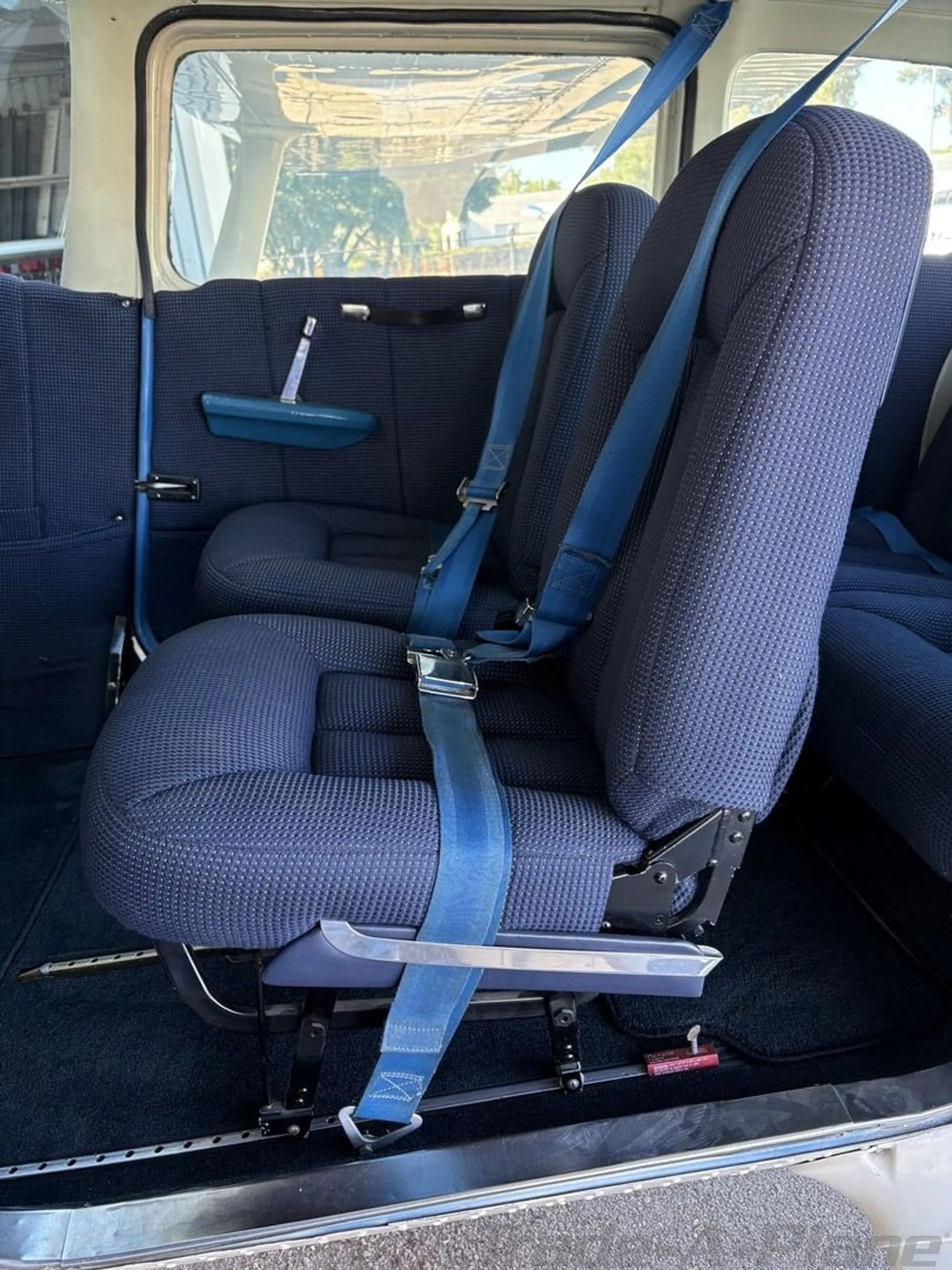 Cabin interior of a 1975 CESSNA 182P SKYLANE.