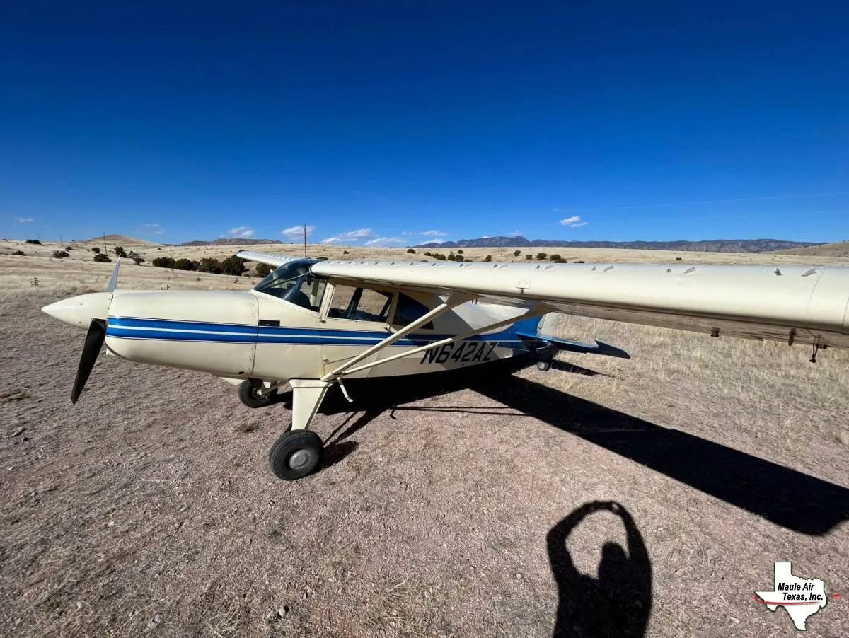 Exterior view of a 1994 Maule MX-7-180A.