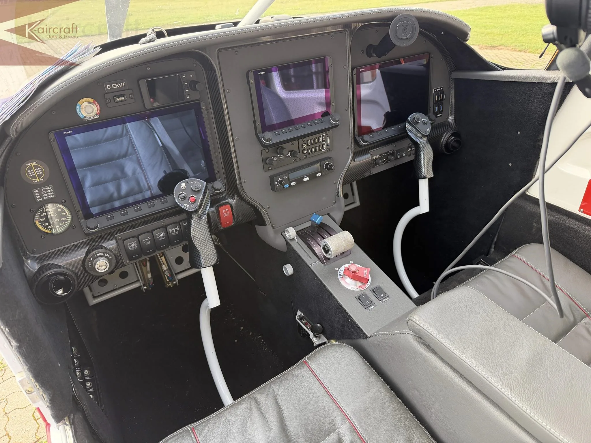 Avionics suite of a 2013 VANS RV-10.