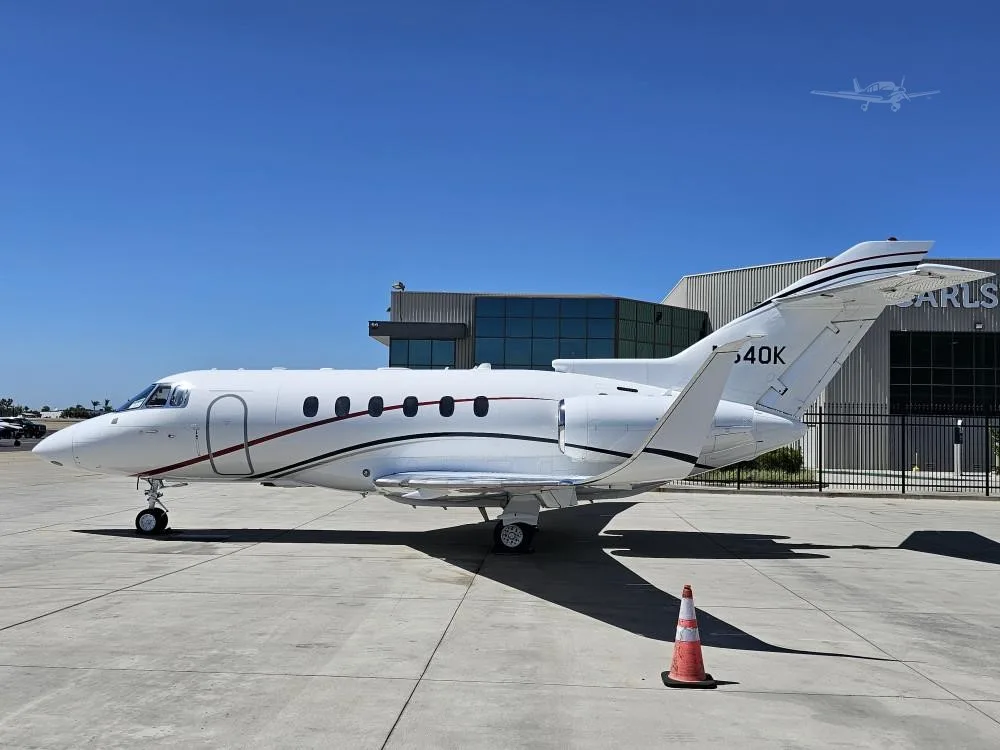 Exterior view of a 2005 HAWKER 800XP, N540K.
