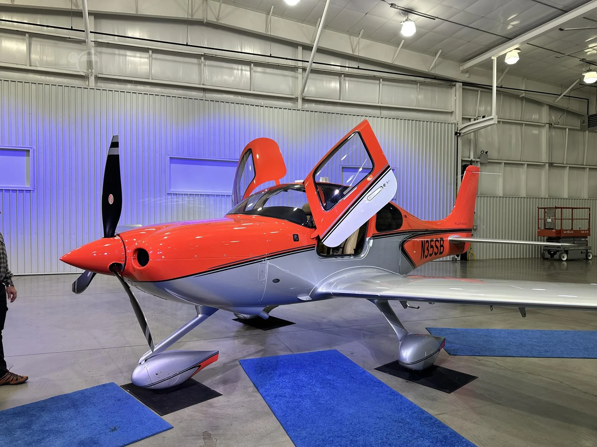 Zs-ses - 2023 Cirrus SR22 G6