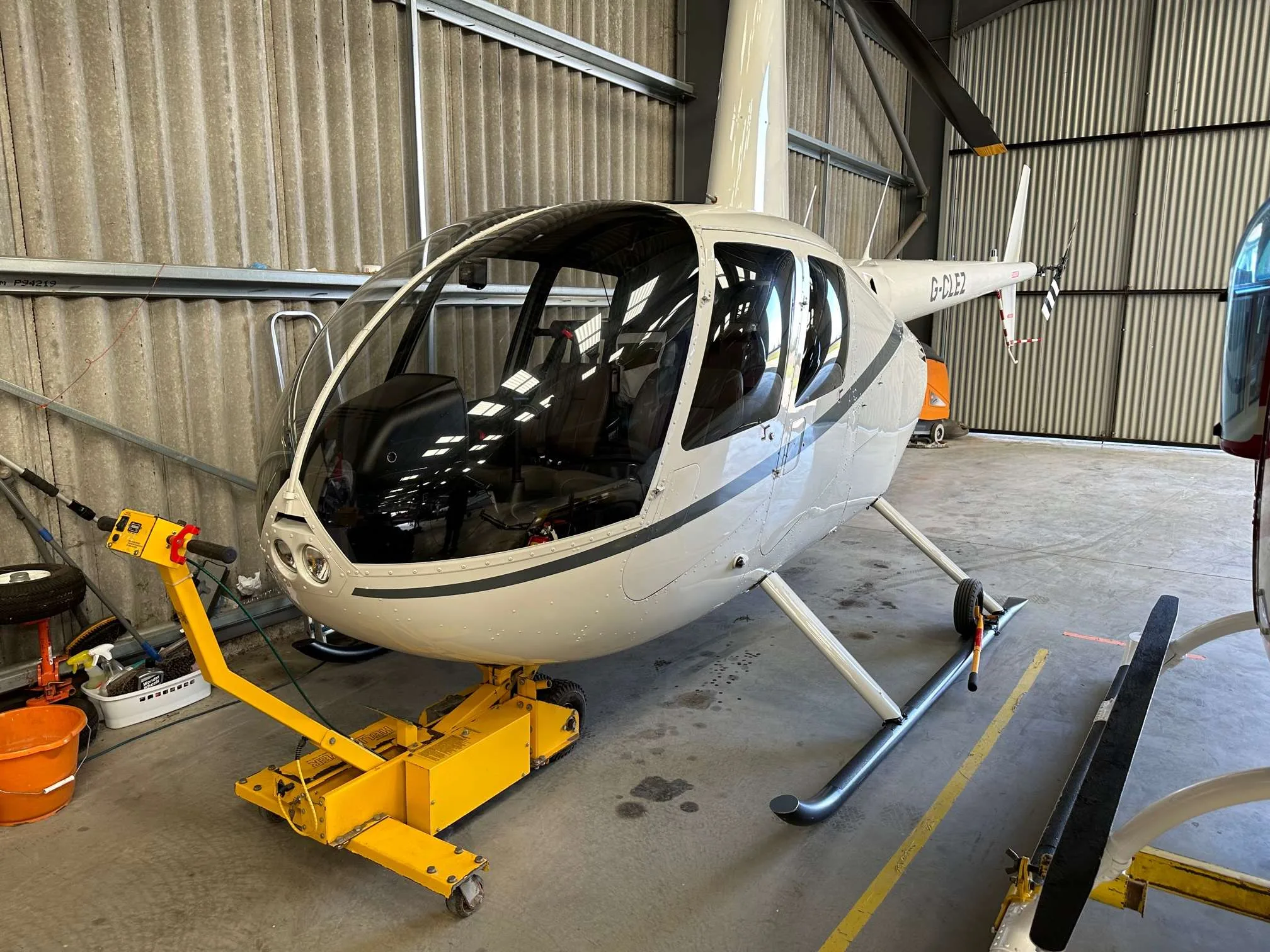 Exterior view of a 2015 Robinson R44 Raven I.