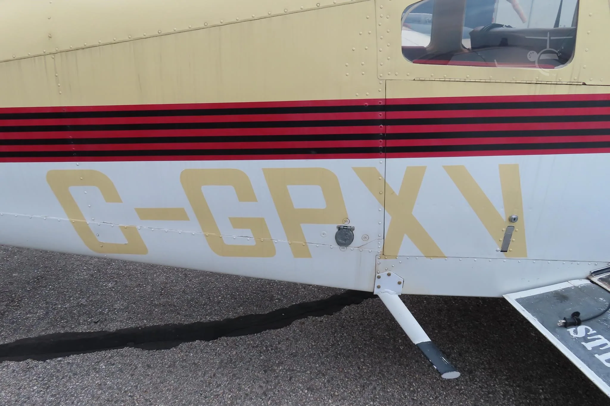 C-gpxv - 1976 Piper Warrior