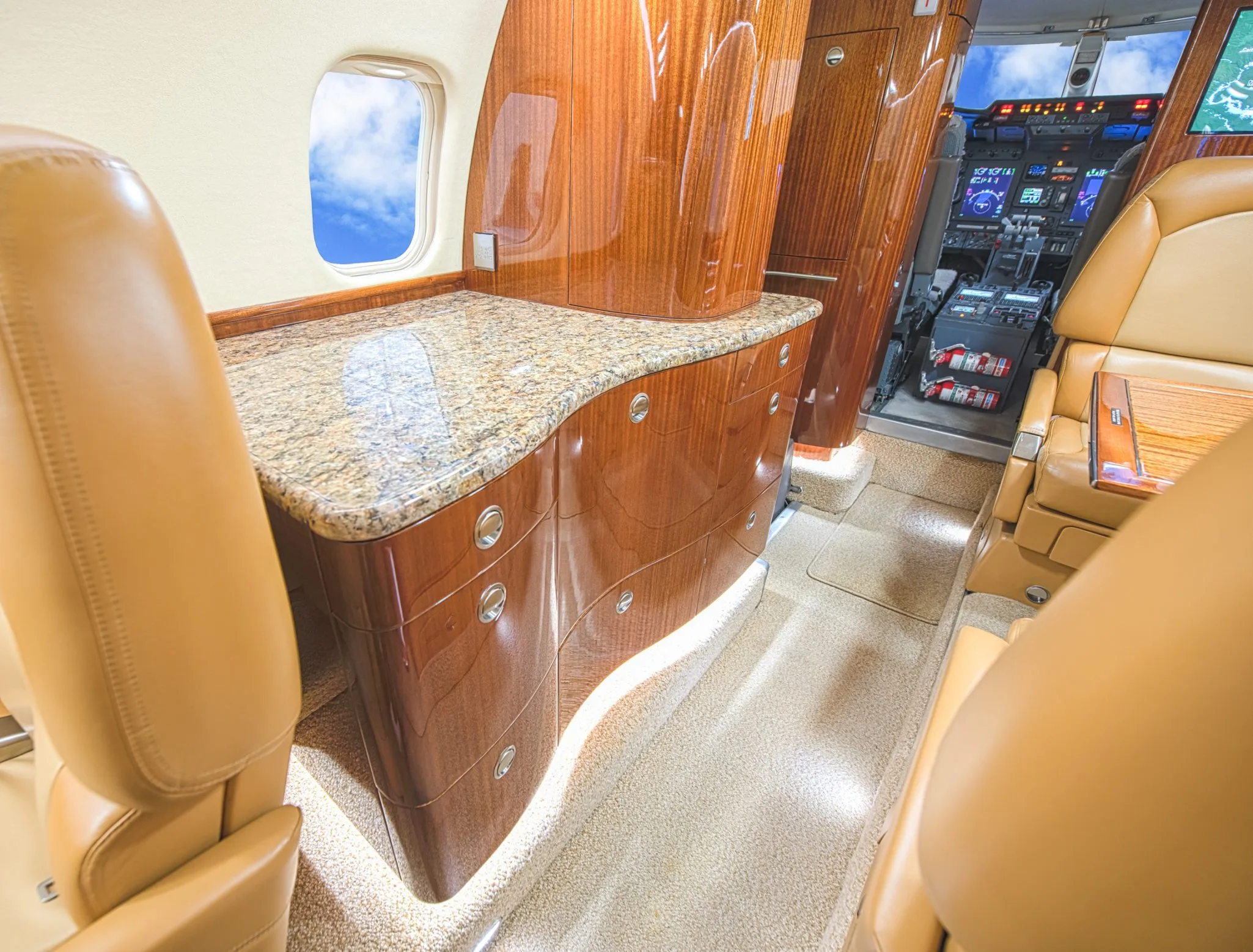 Cabin interior of a 2008 Bombardier Learjet 60XR.