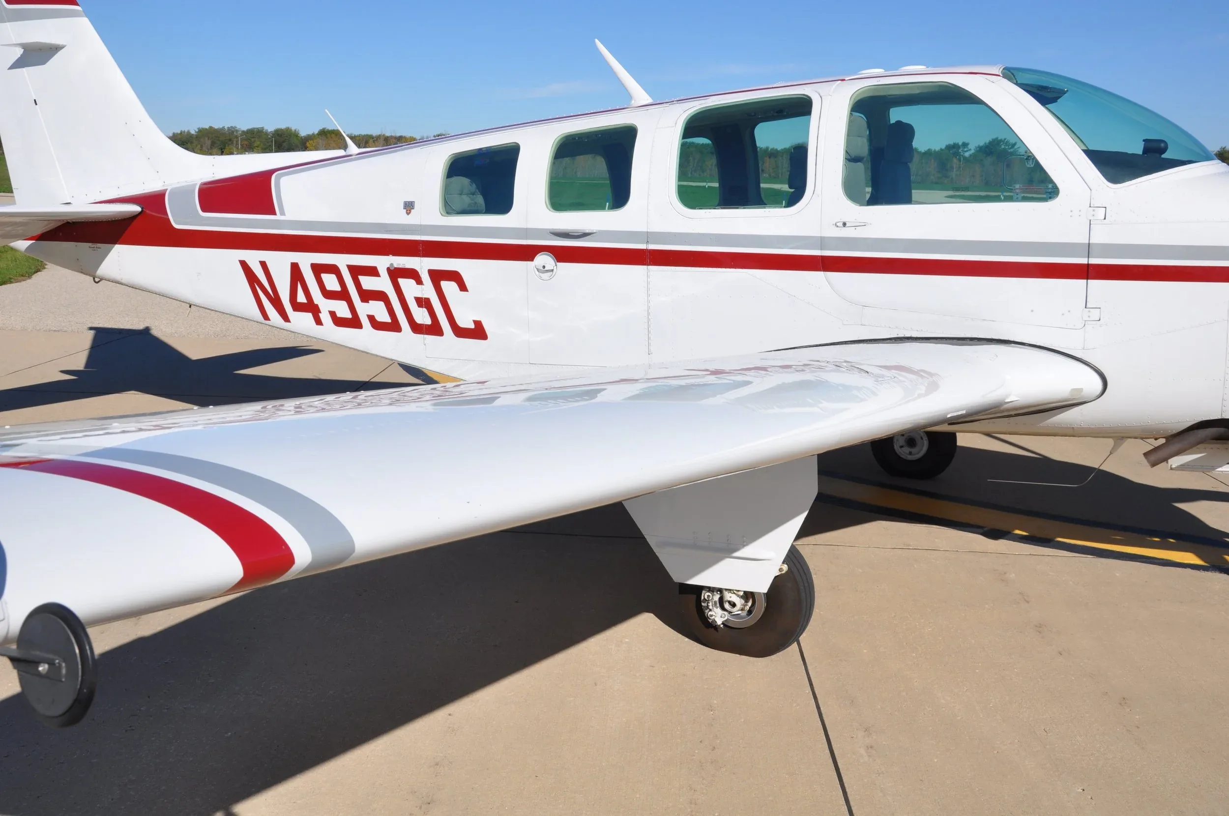 Exterior view of a 1981 AKC AVIATION BONANZA A36 — AKC AVIATION.
