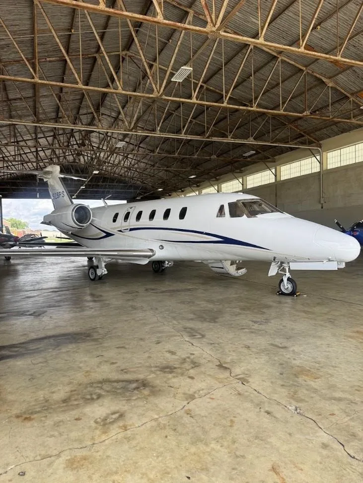 Exterior view of a 1986 CESSNA CITATION III, N928PS.